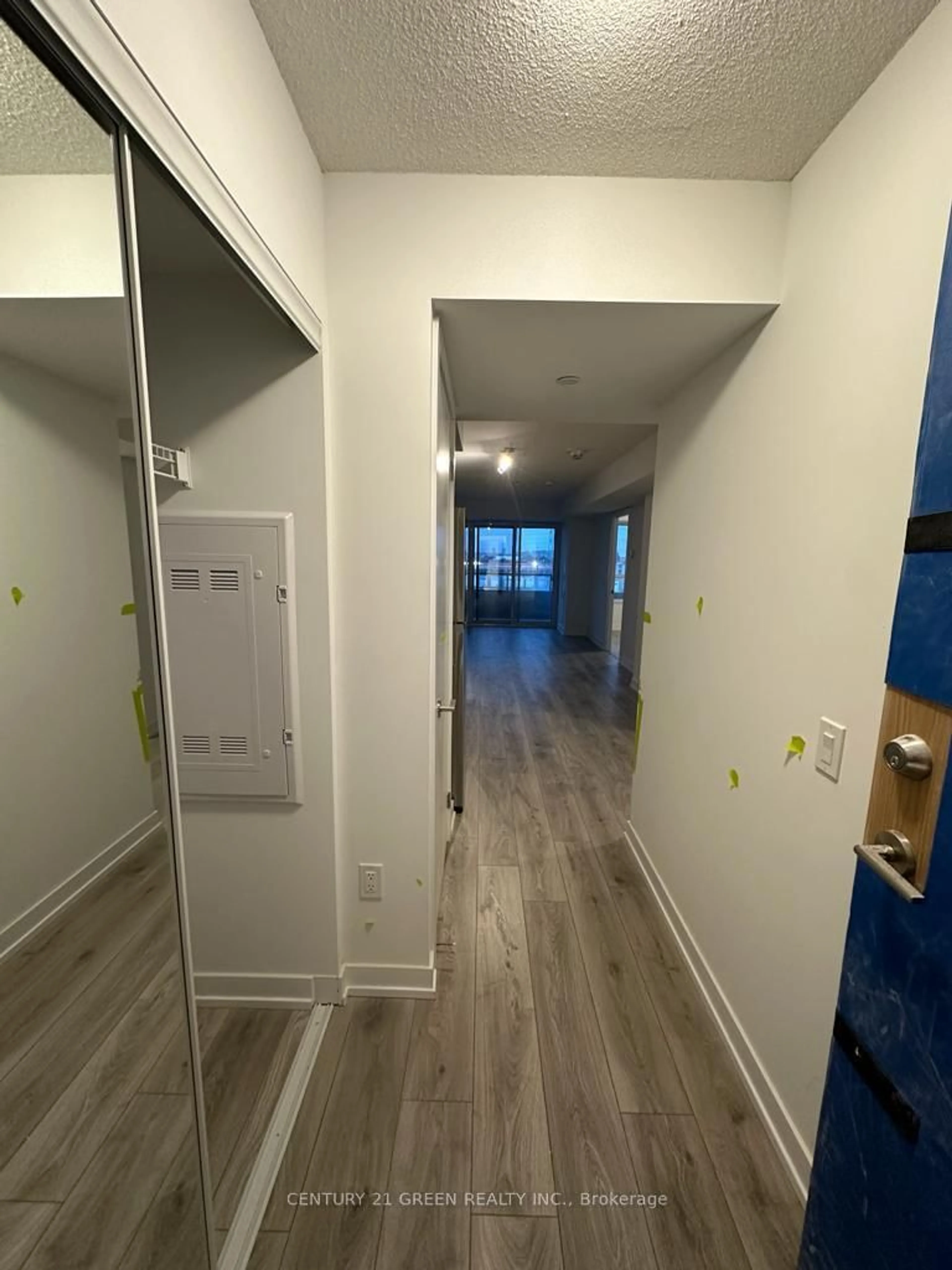 A pic of a room for 1455 Celebration Dr #417, Pickering Ontario L1W 0C3