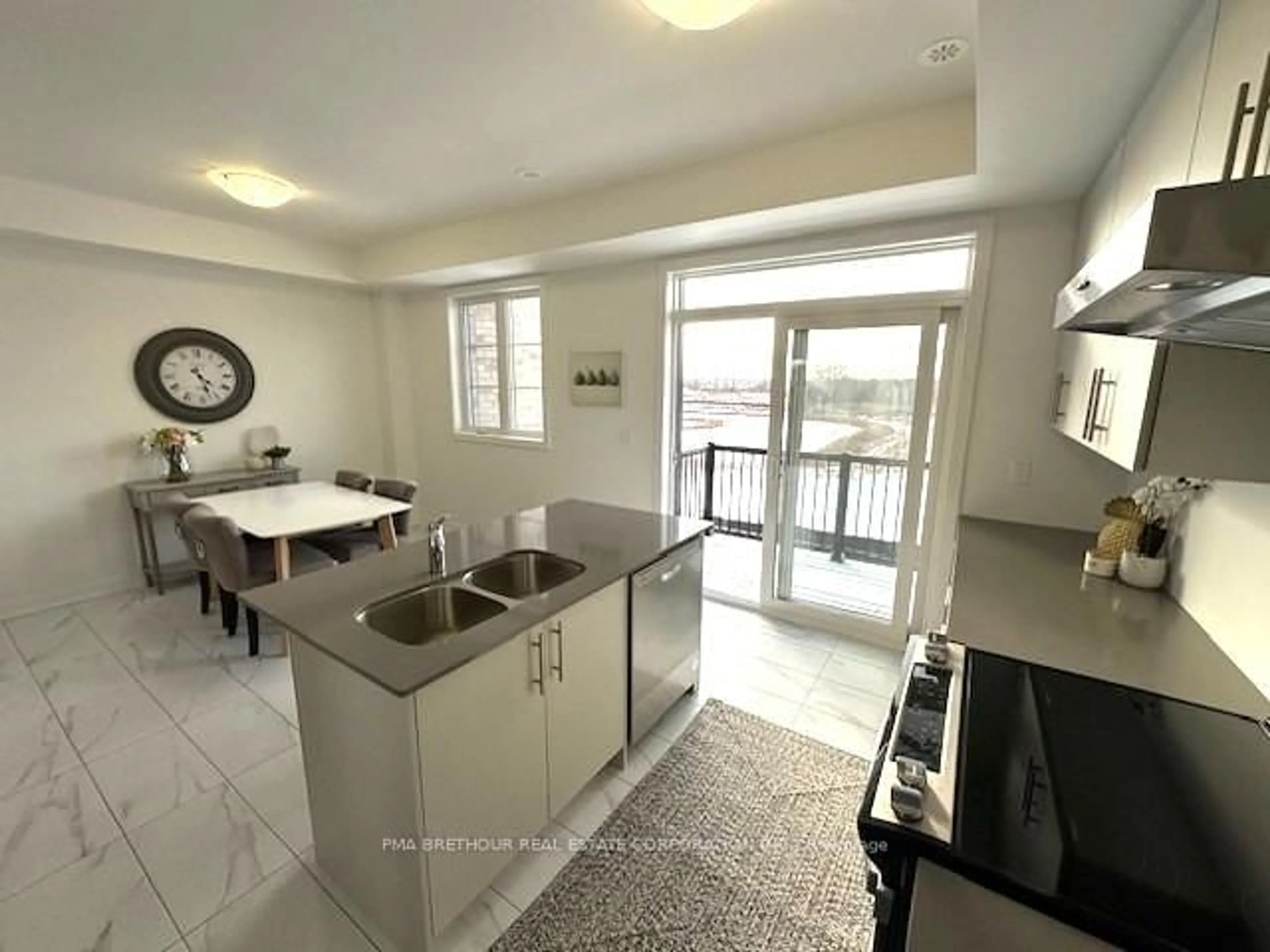 Open concept kitchen, unknown for 75 Morrison Cres, Whitby Ontario L1N 5S4