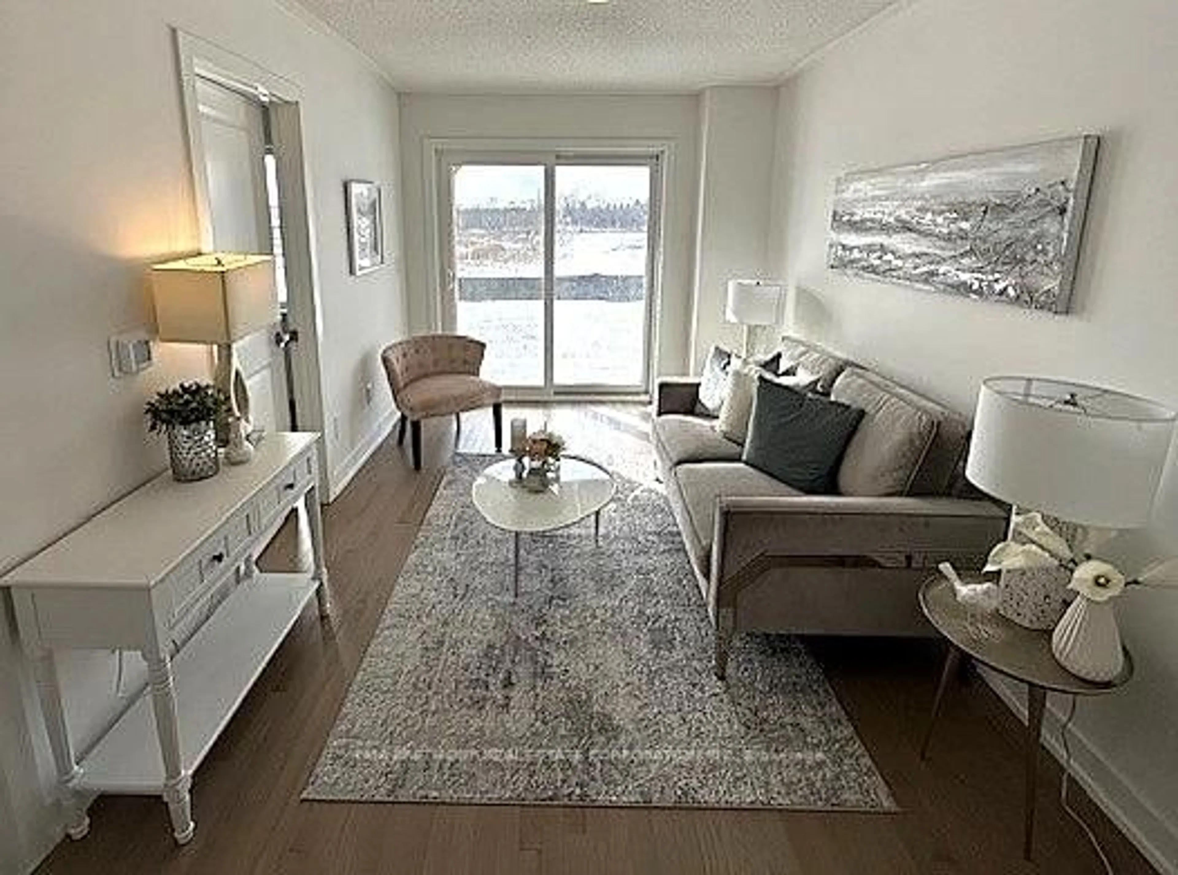 Living room with furniture, unknown for 75 Morrison Cres, Whitby Ontario L1N 5S4