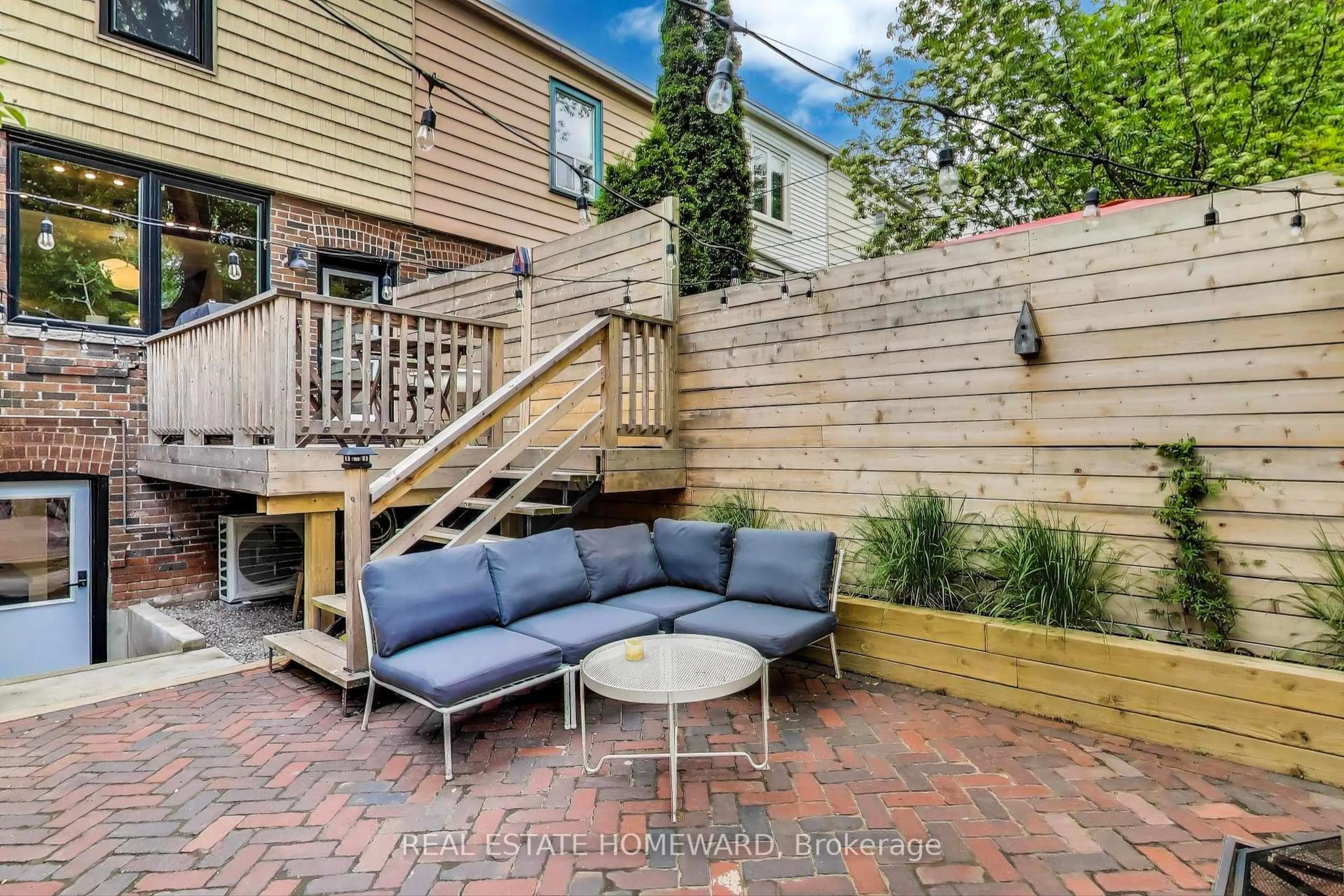 Patio, street for 31 Glenmore Rd, Toronto Ontario M4L 3M1