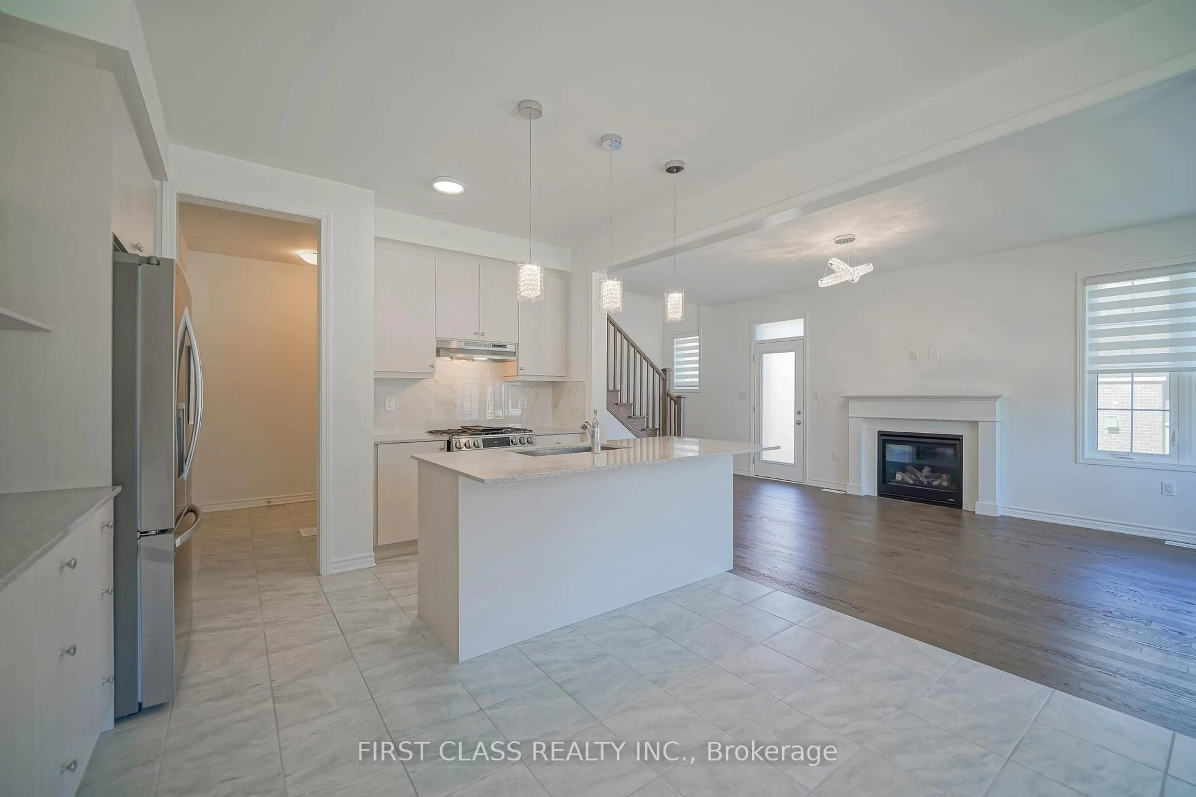 Open concept kitchen, ceramic/tile floor for 1913 Narcissus Gdns, Pickering Ontario L1Y 0B5