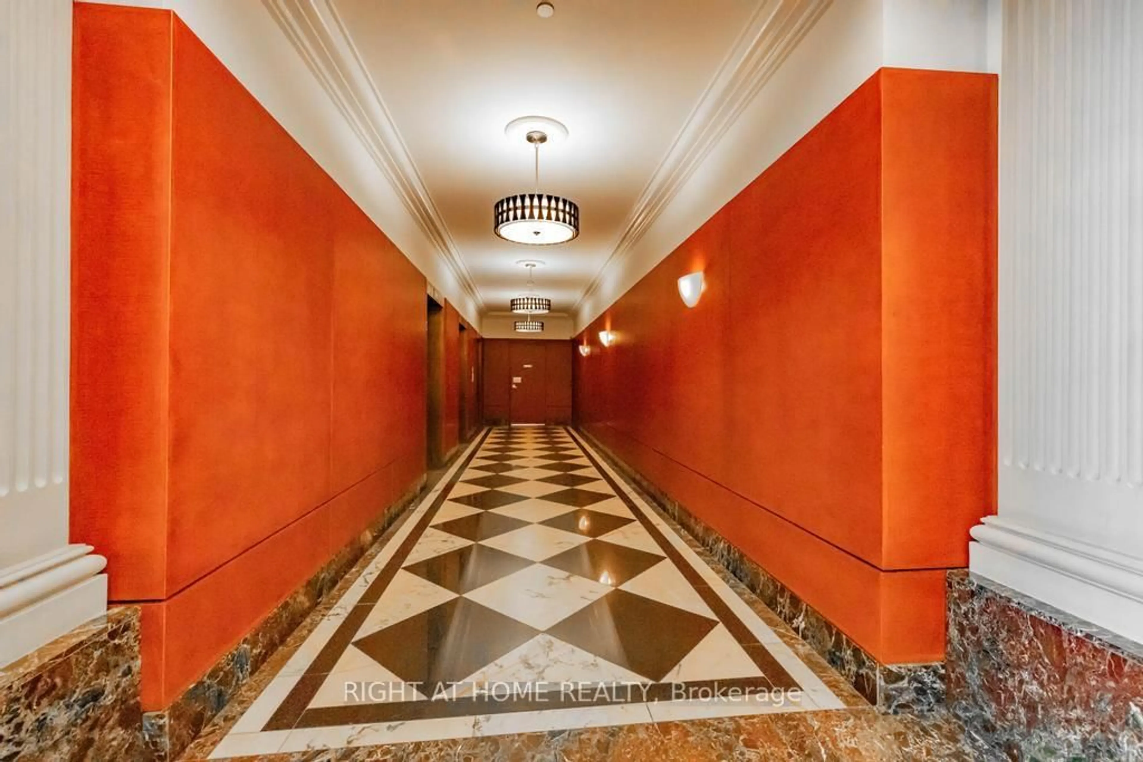 Lobby for 11 Lee Centre Dr #716, Toronto Ontario M1H 3J5