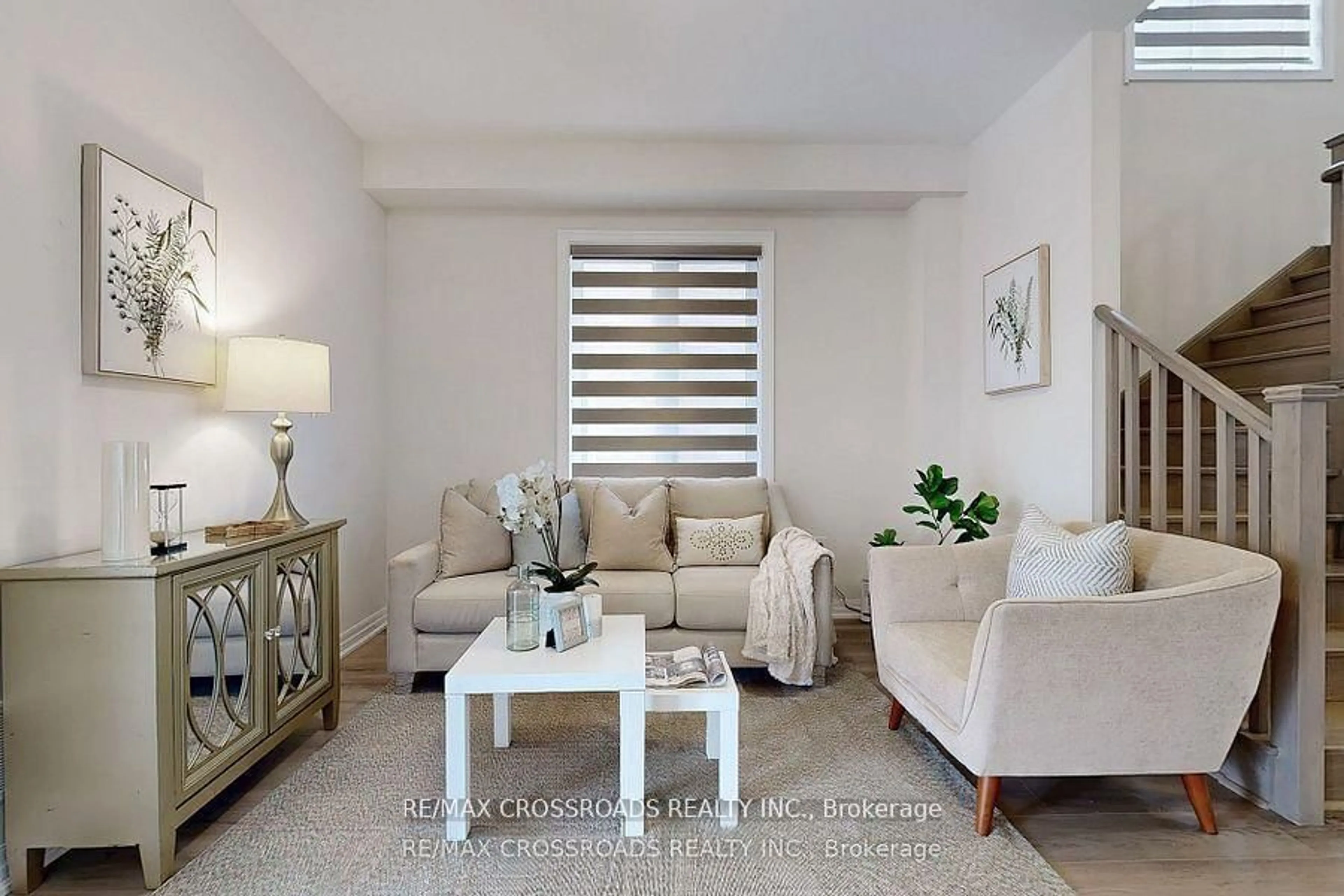Living room with furniture, unknown for 75 Ed Ewert Ave, Clarington Ontario L1B 0W7