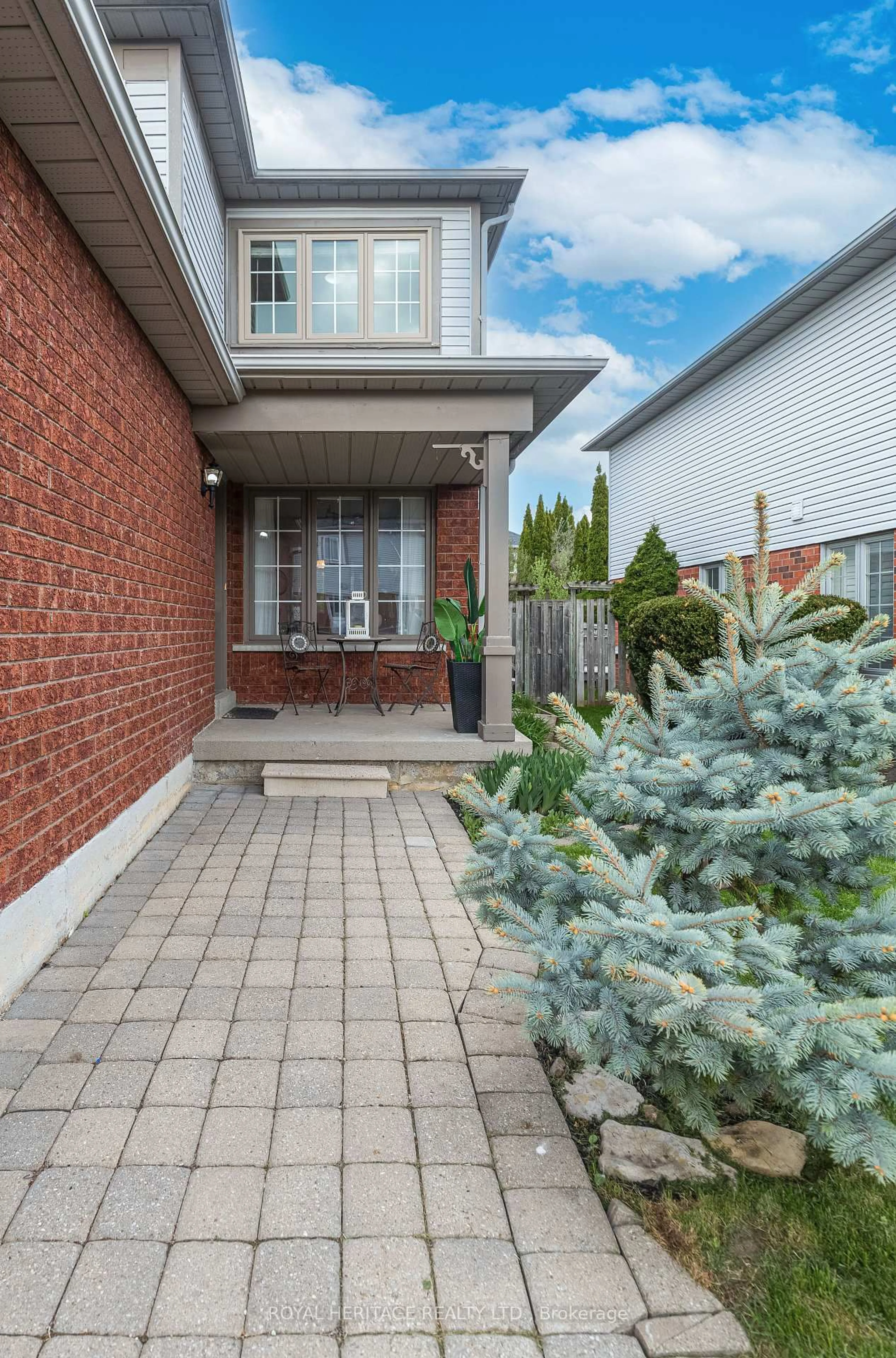 Home with brick exterior material, street for 48 Greengrove Way, Whitby Ontario L1R 2N4