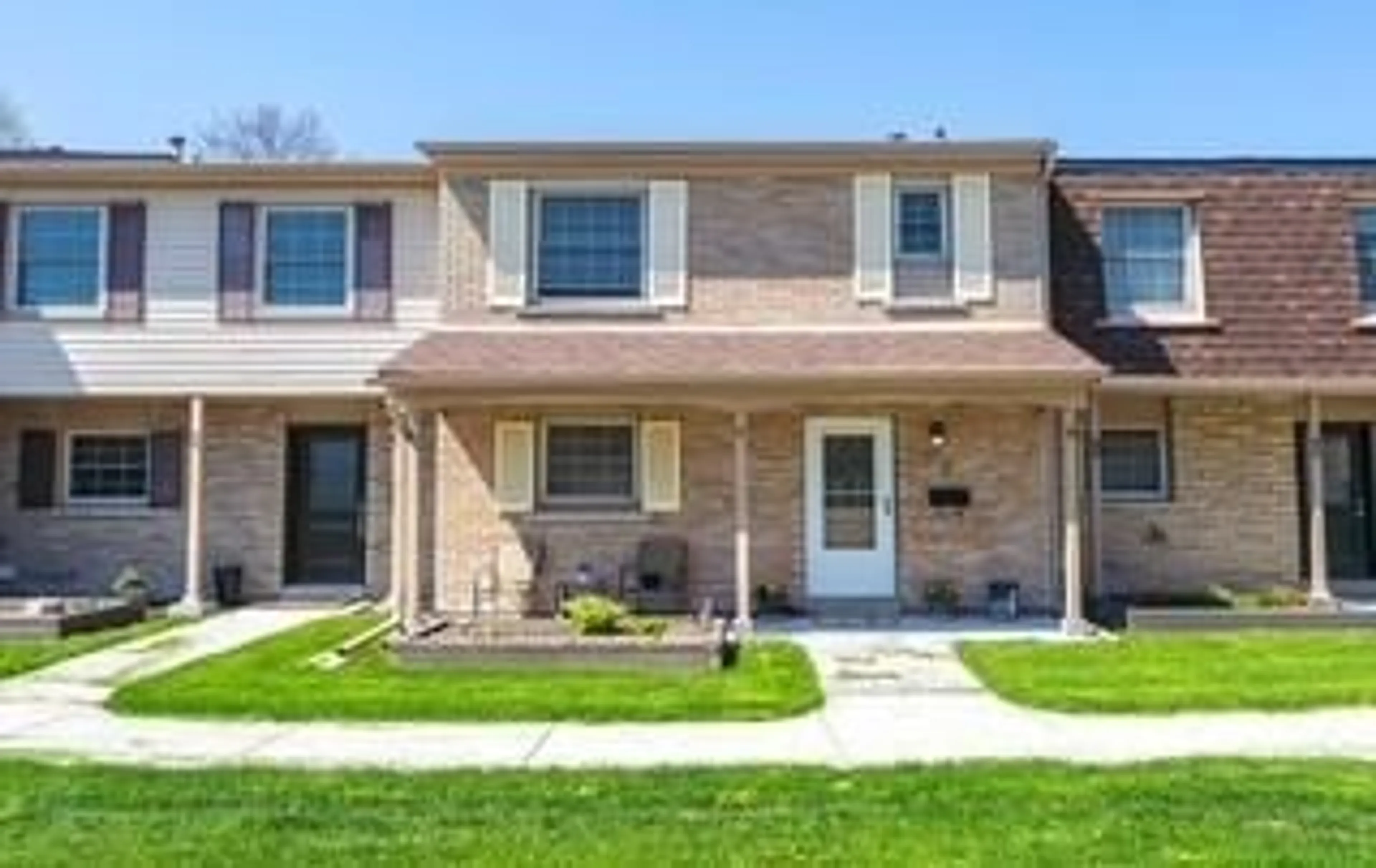 Home with brick exterior material, street for 580 Eyer Dr #34, Pickering Ontario L1W 3B7