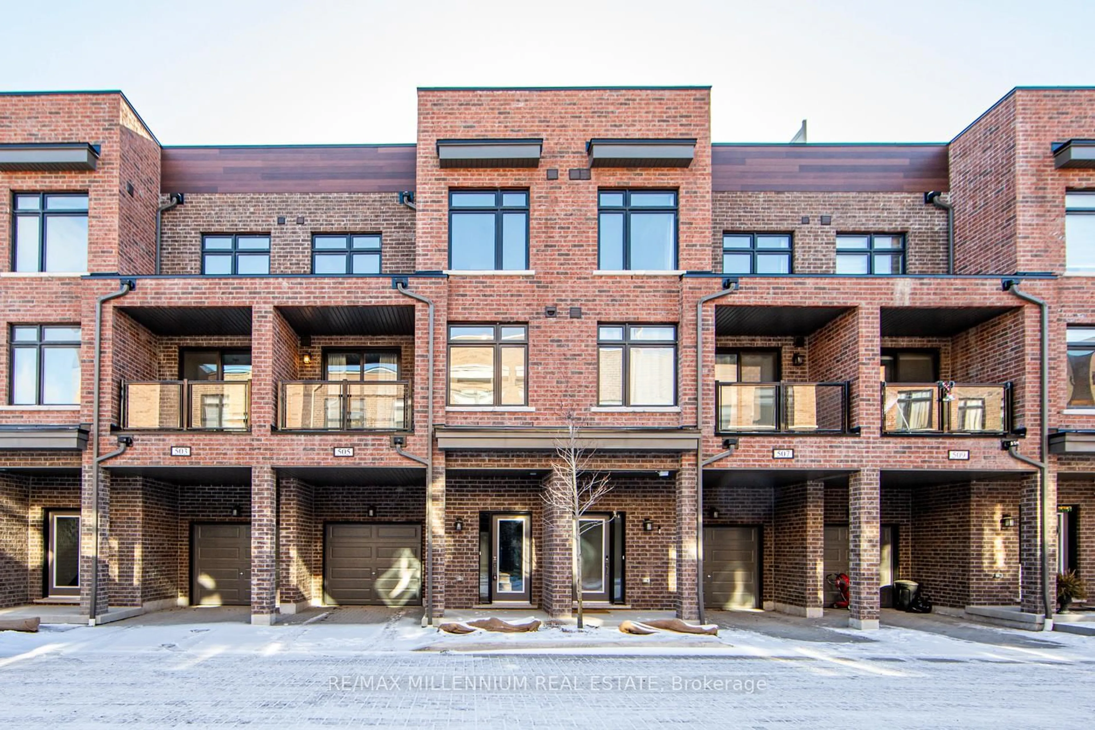 Home with brick exterior material, building for 1865 Pickering Pkwy #505, Pickering Ontario L1V 0H2