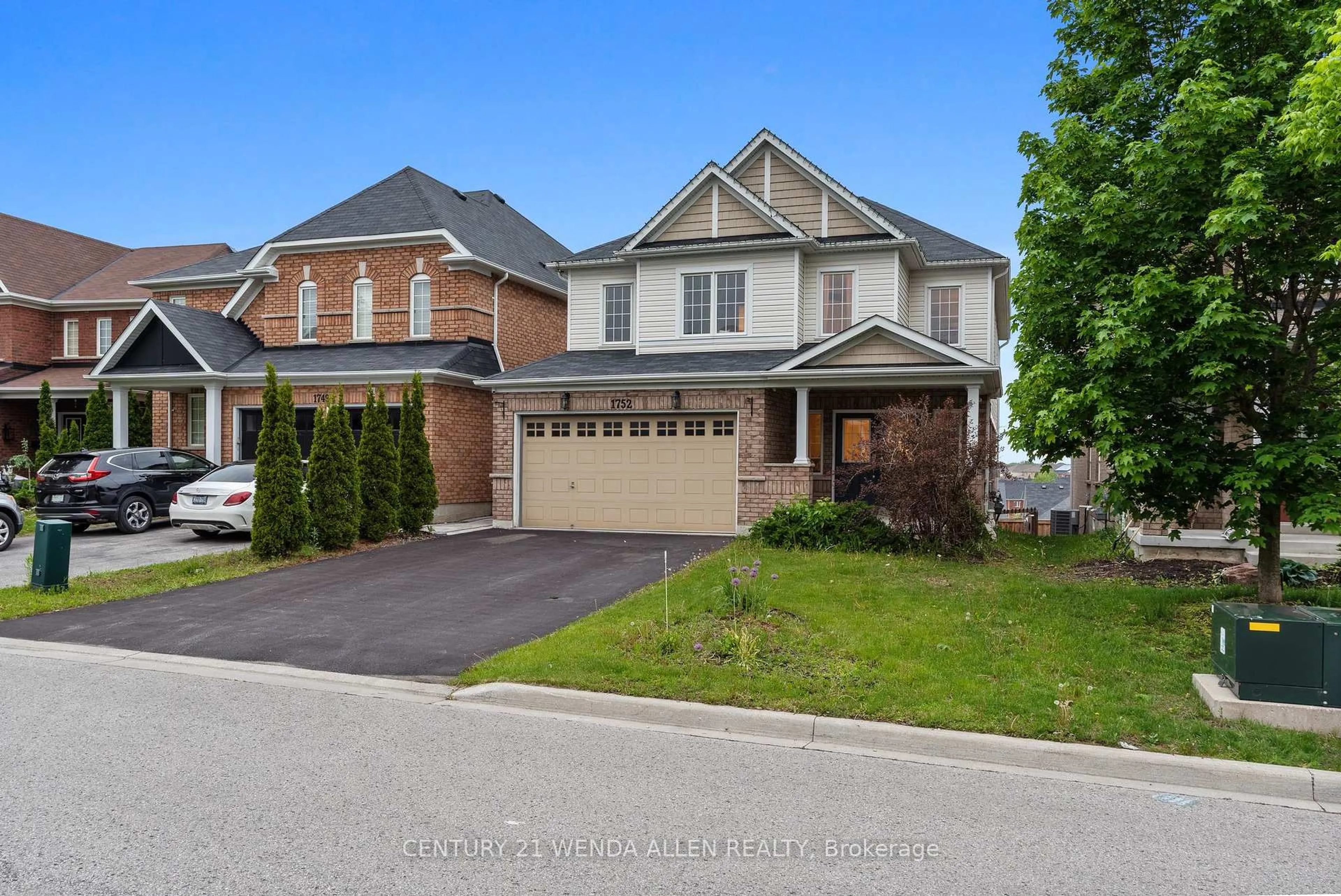 Home with brick exterior material, street for 1752 Finkle Dr, Oshawa Ontario L1K 0H2