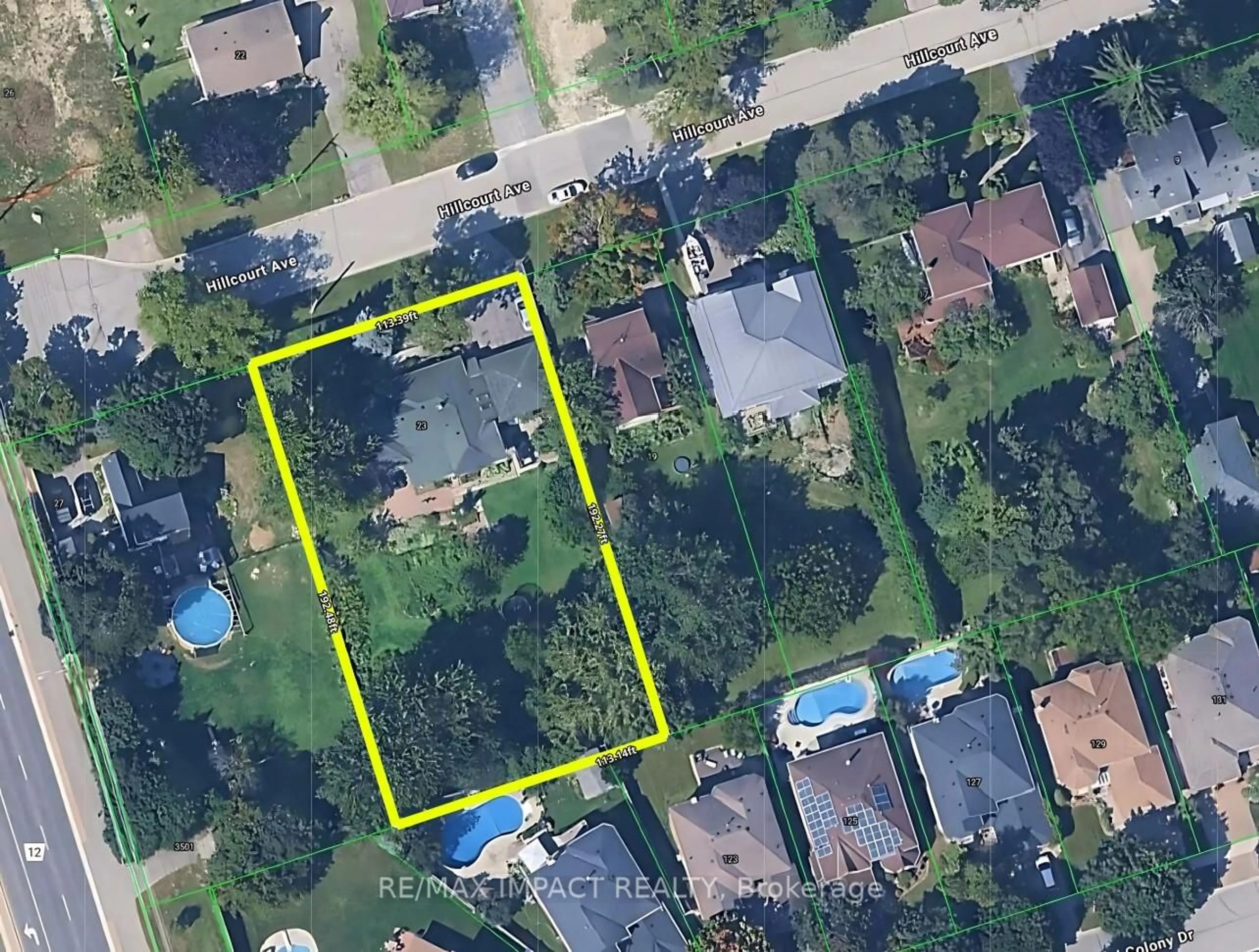 A pic from outside/outdoor area/front of a property/back of a property/a pic from drone, street for 23 Hillcourt Ave, Whitby Ontario L1R 2T9