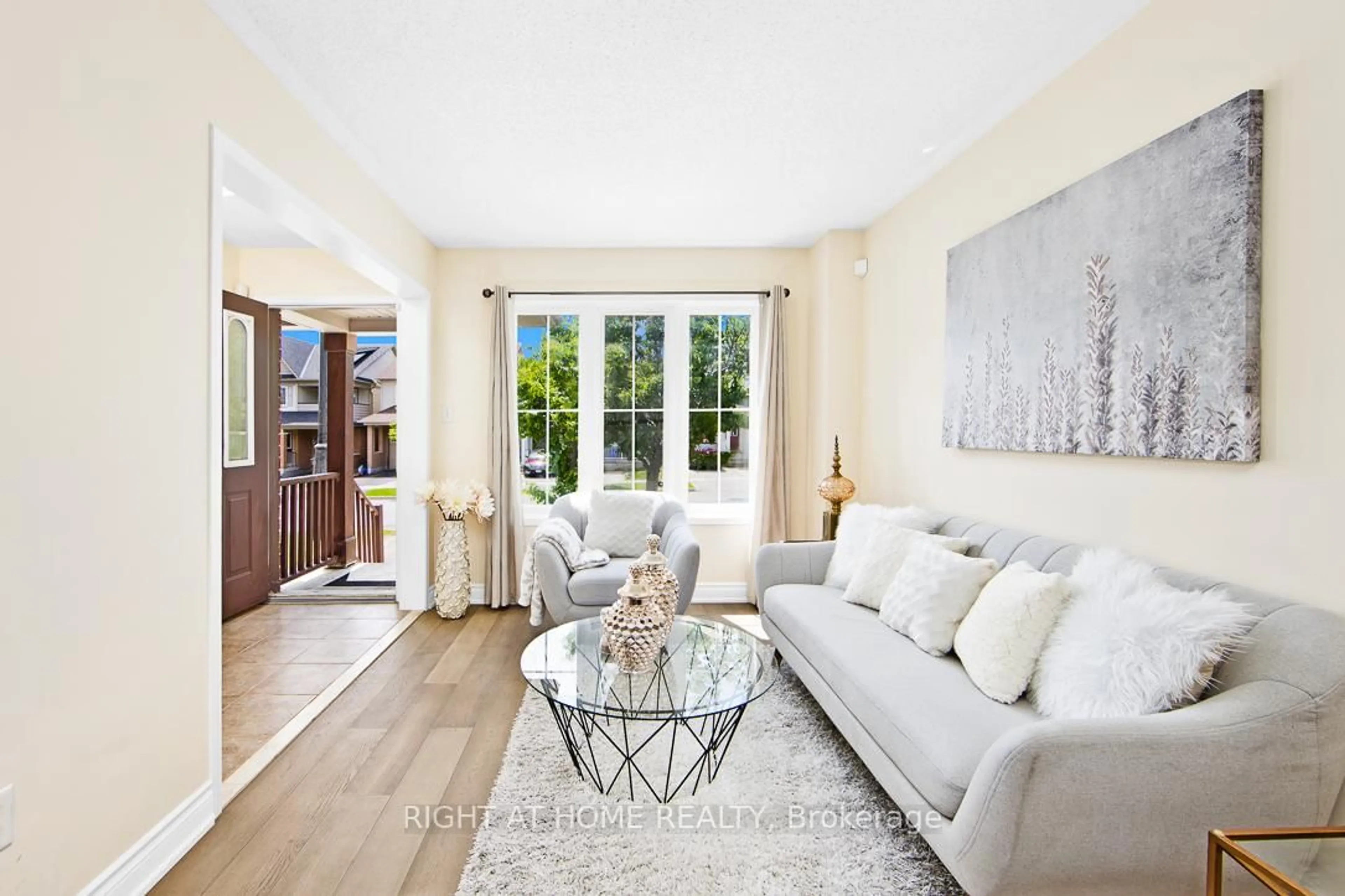 Living room with furniture, unknown for 140 Norland Circ, Oshawa Ontario L1L 0A7