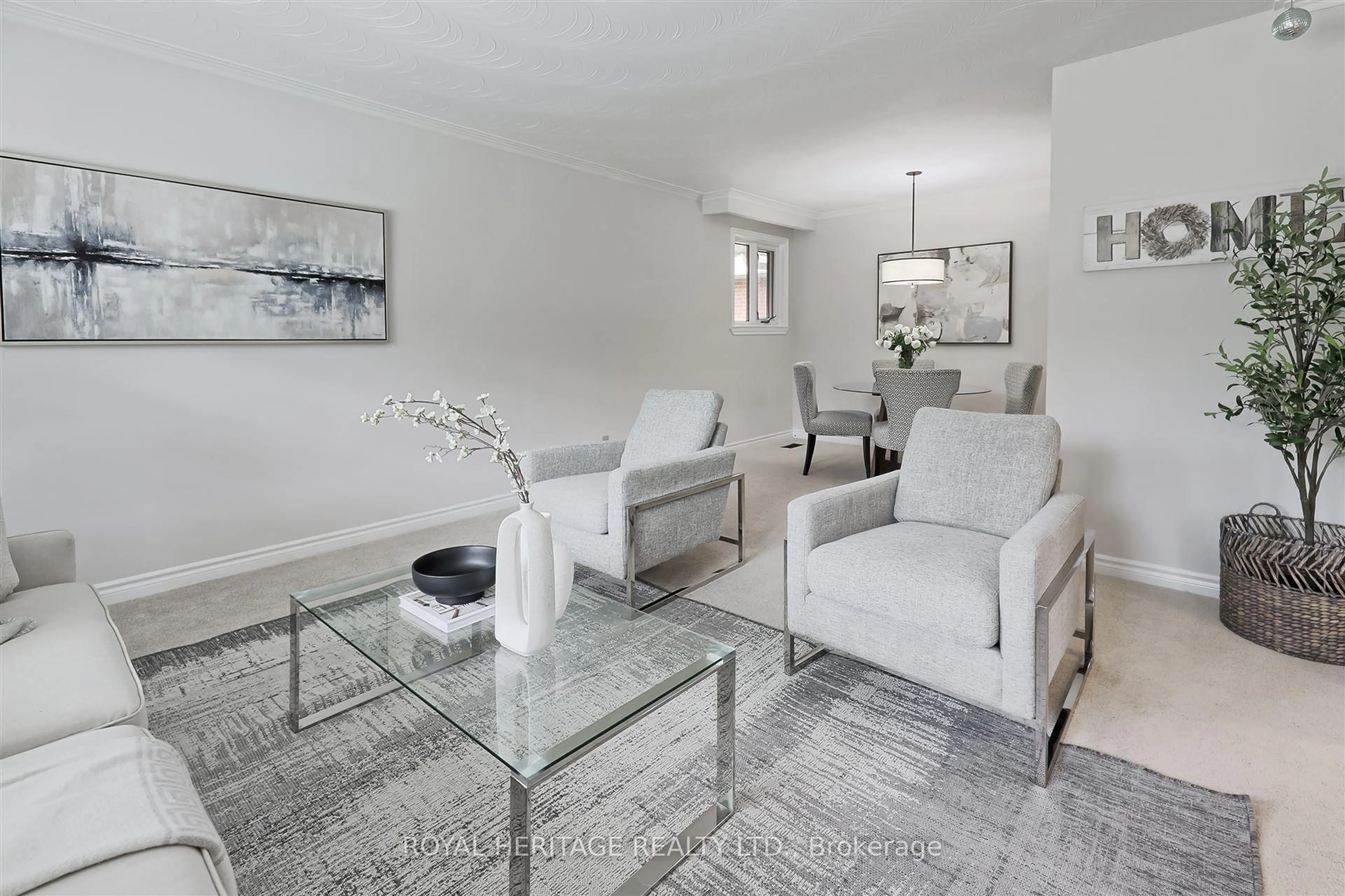 Living room with furniture, unknown for 11 Alpaca Dr, Toronto Ontario M1J 2Z8