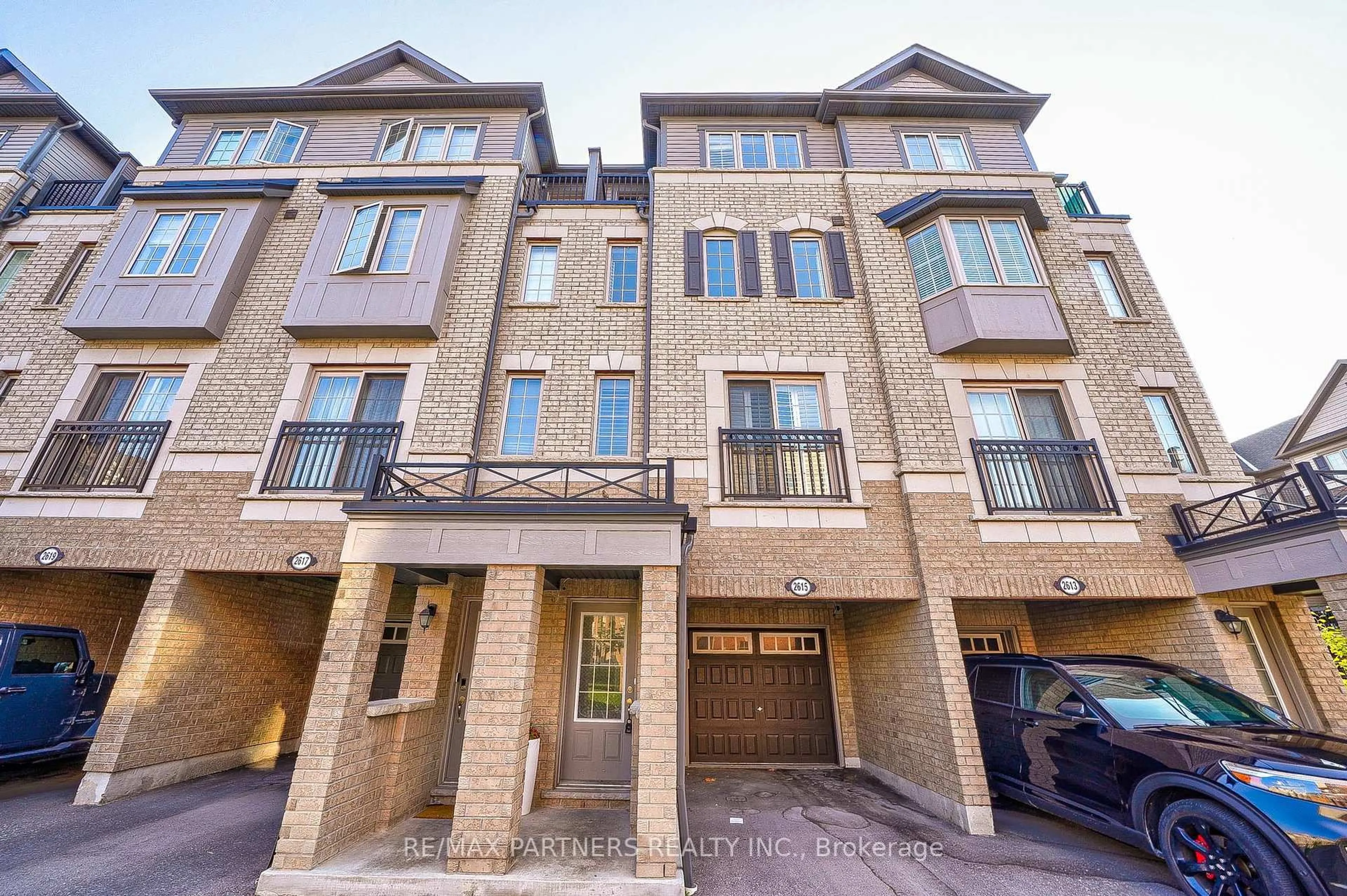 Unknown for 2615 Eaglesham Path, Oshawa Ontario L1L 0M7