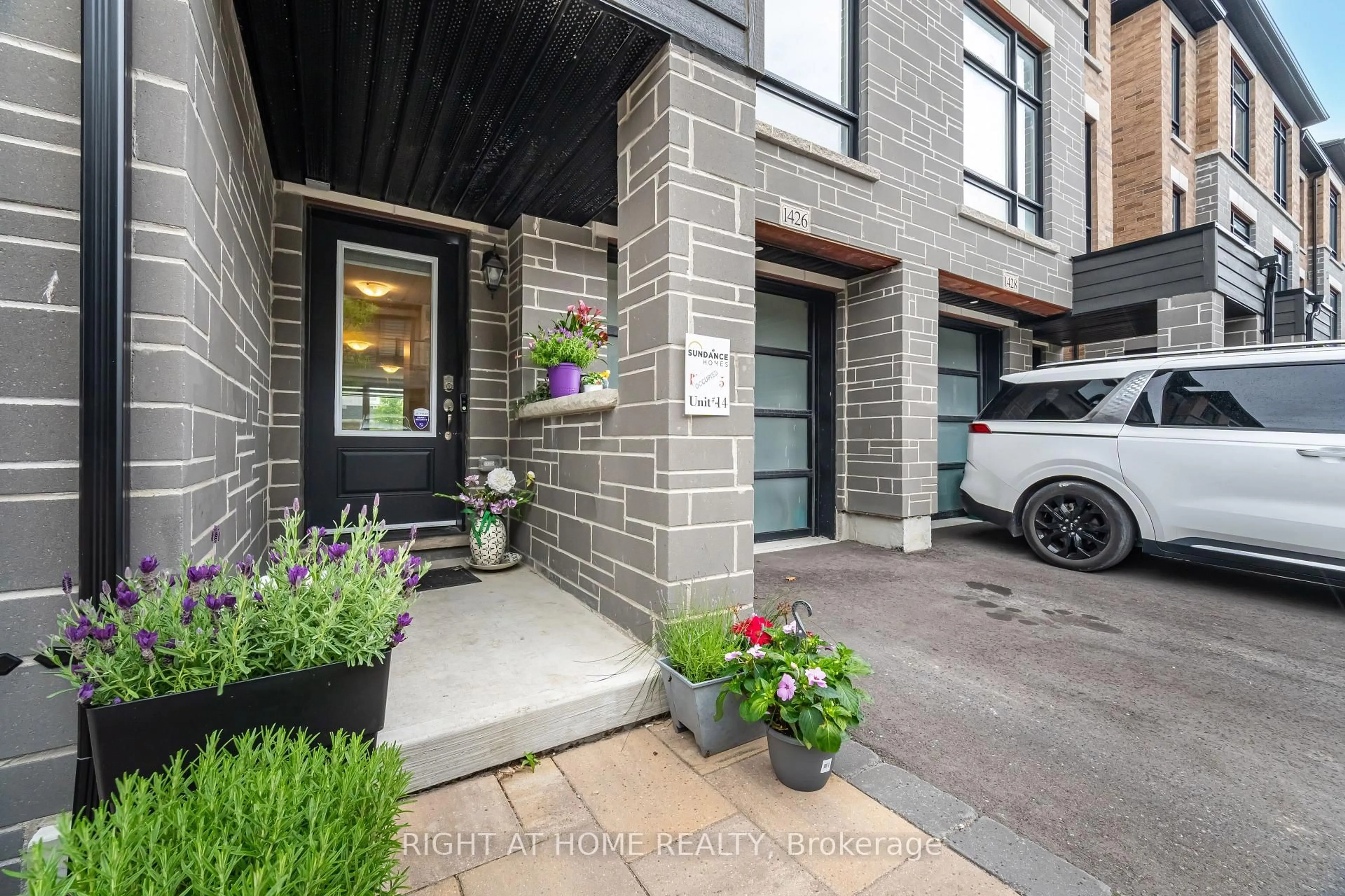 Unknown for 1426 Coral Springs Path #14, Oshawa Ontario L1K 3G1