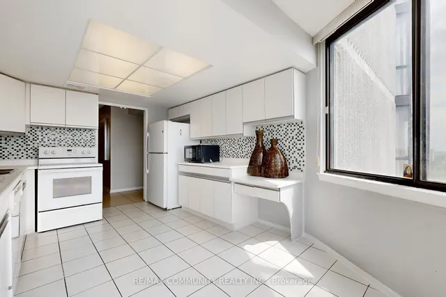 Additional property image - 2330 Bridletowne Circ Unit 1103