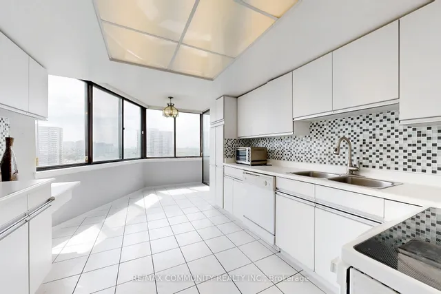 Additional property image - 2330 Bridletowne Circ Unit 1103