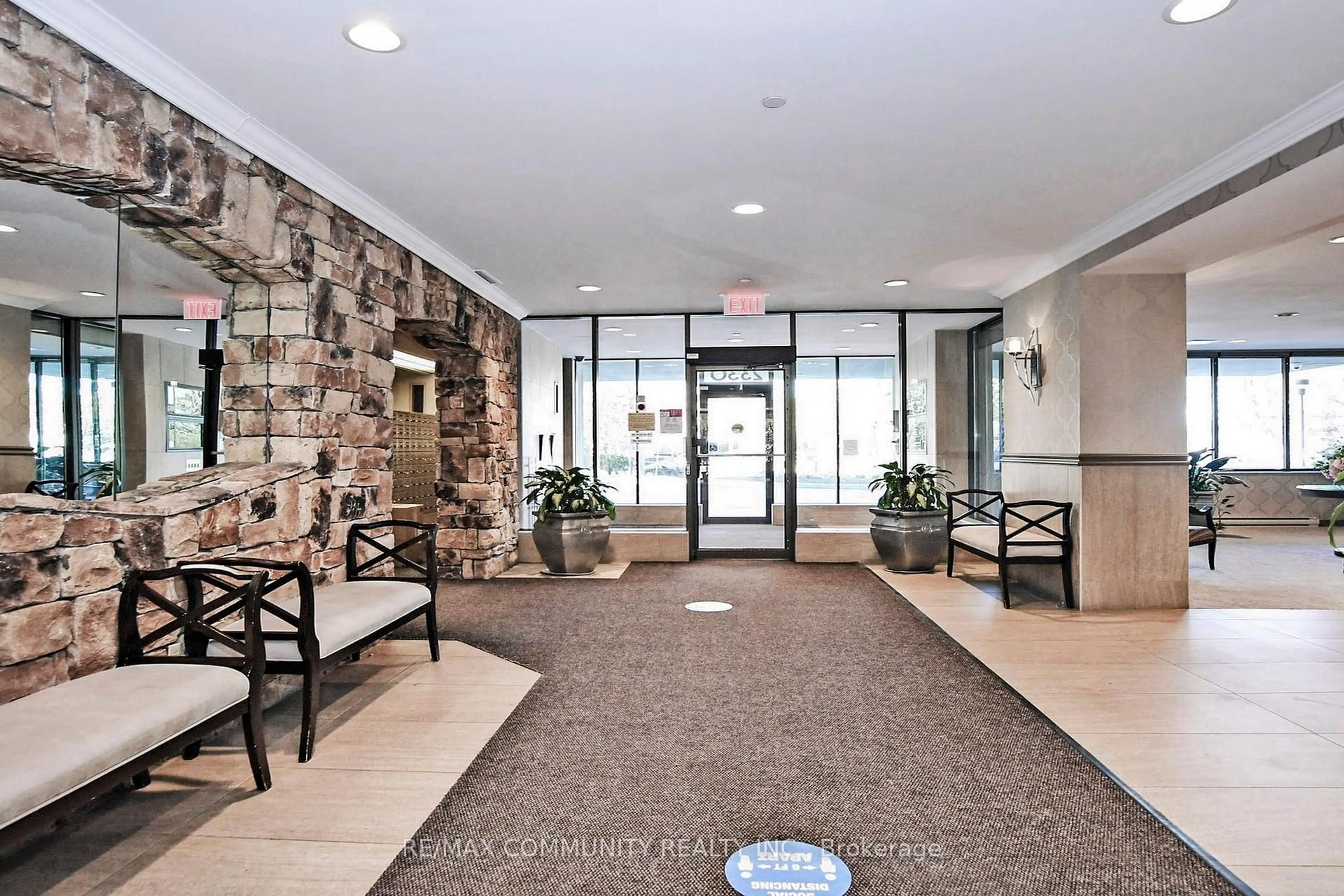 Unknown for 2330 Bridletowne Circ #1103, Toronto Ontario M1W 3P6