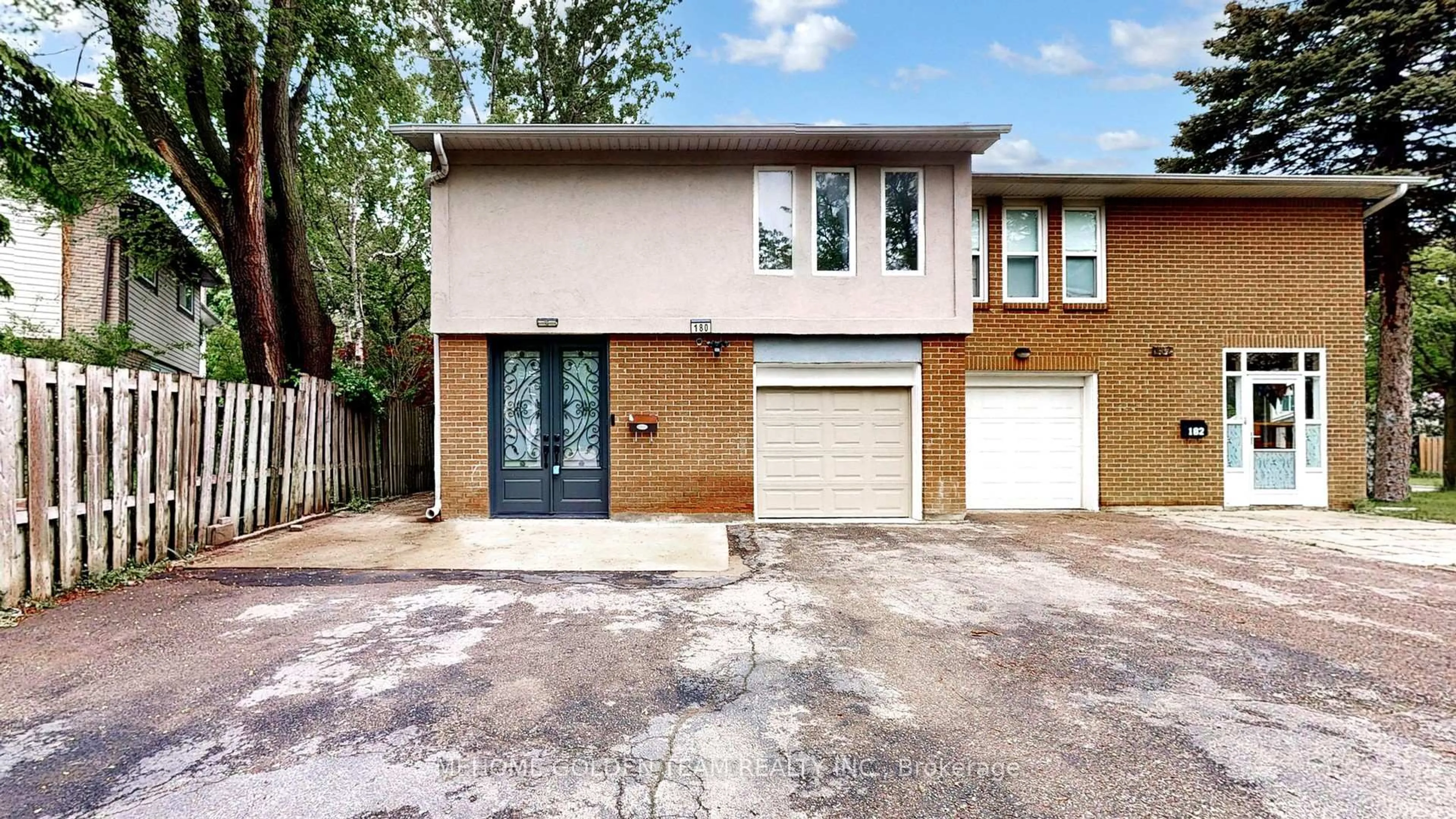 Home with brick exterior material, street for 180 Alexmuir Blvd, Toronto Ontario M1V 1R9