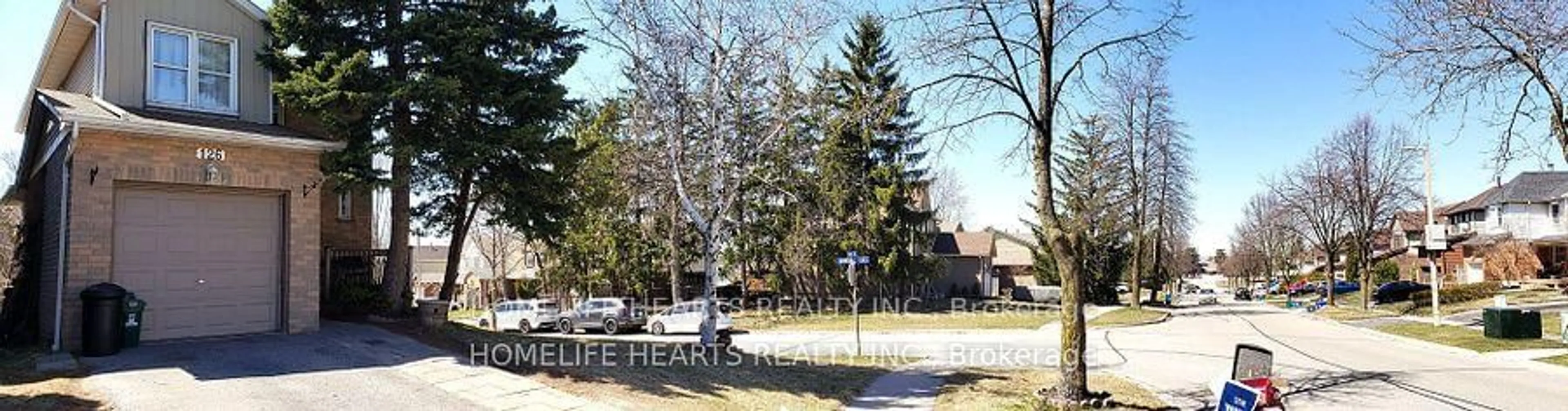 Blurry image for 126 Kirby Cres, Whitby Ontario L1N 6Z7
