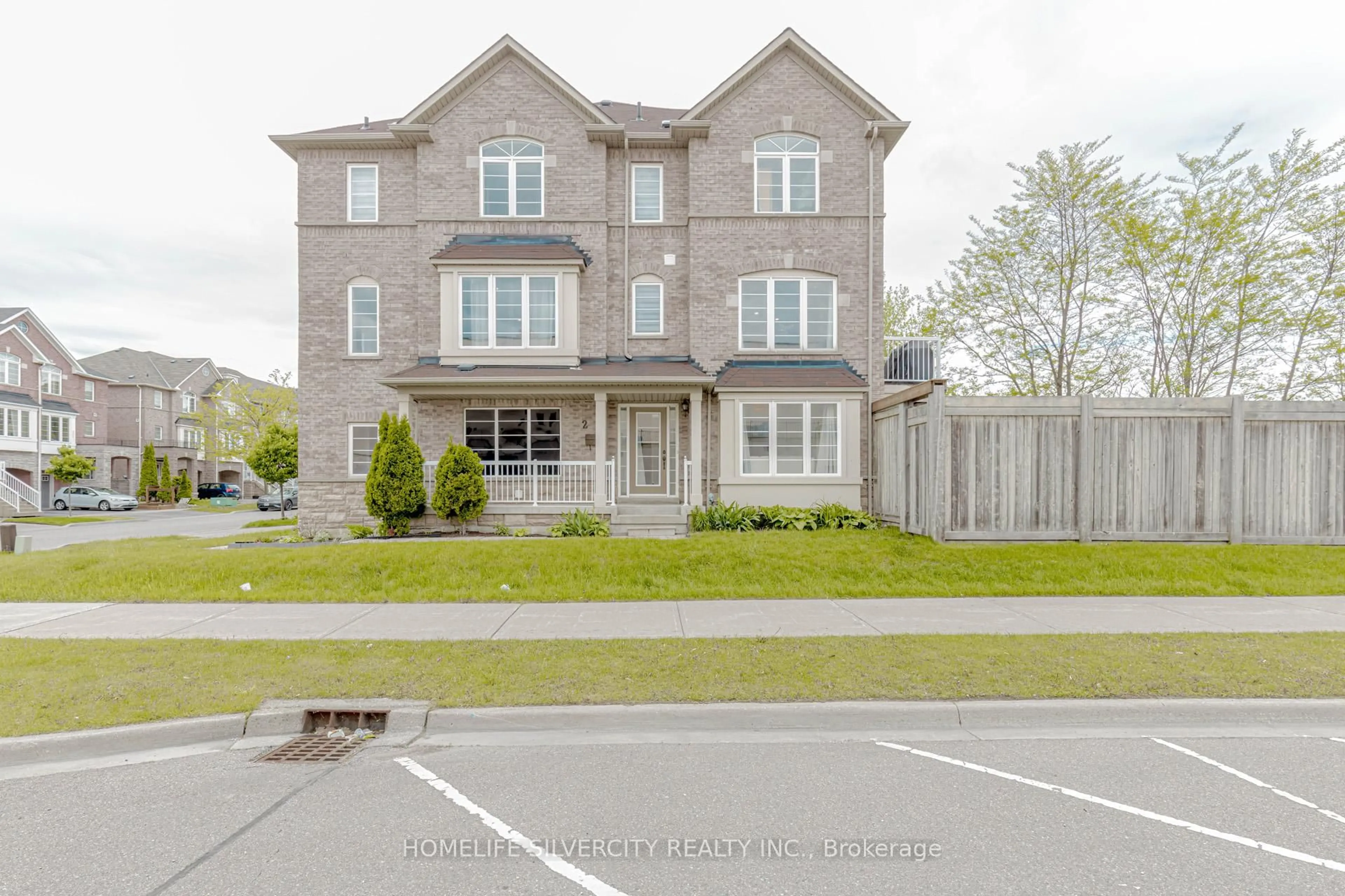 A pic from outside/outdoor area/front of a property/back of a property/a pic from drone, street for 2 Stonewood St, Ajax Ontario L1S 0B2