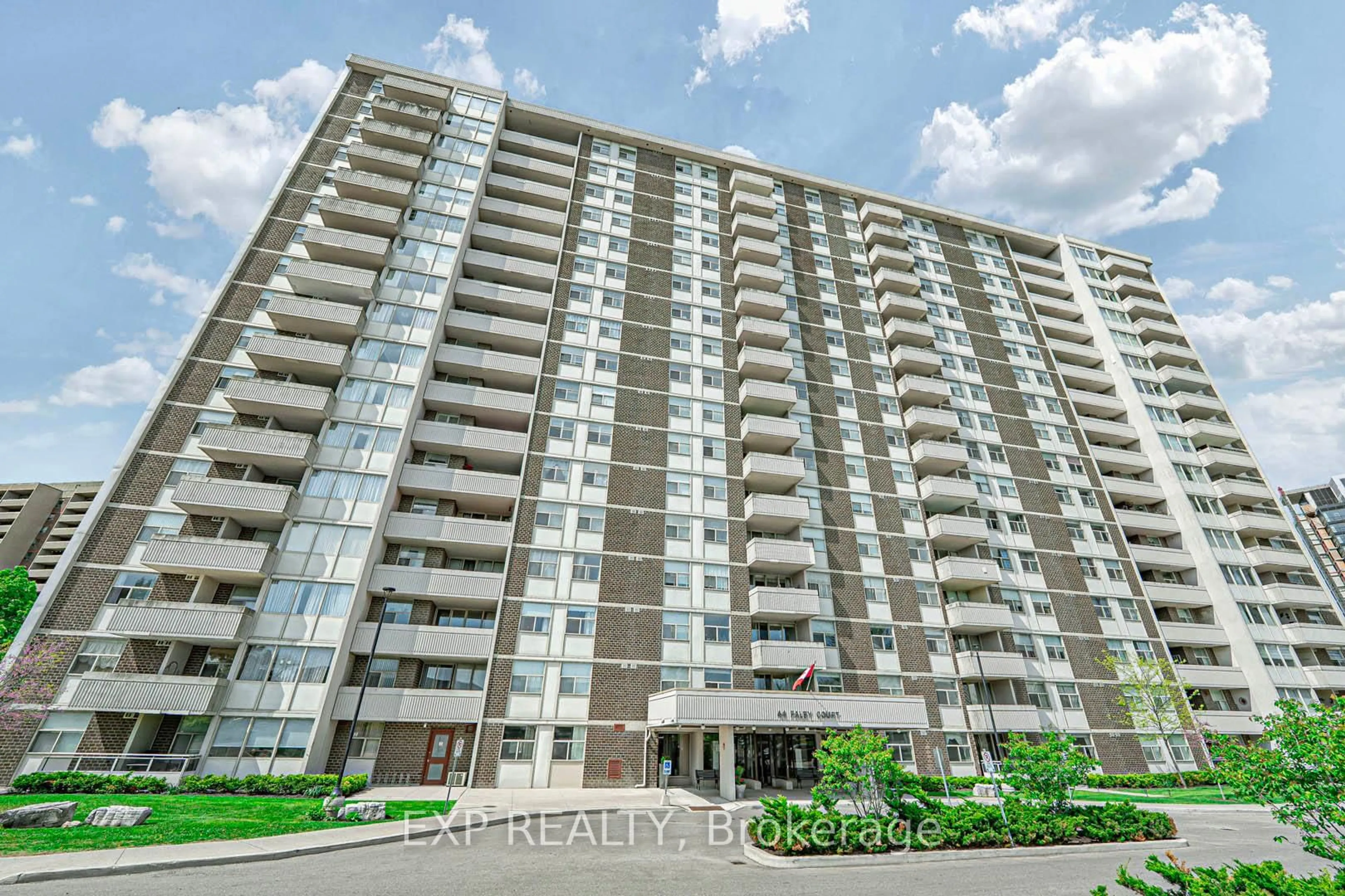 Unknown for 44 Falby Crt ##402, Ajax Ontario L1S 3L1