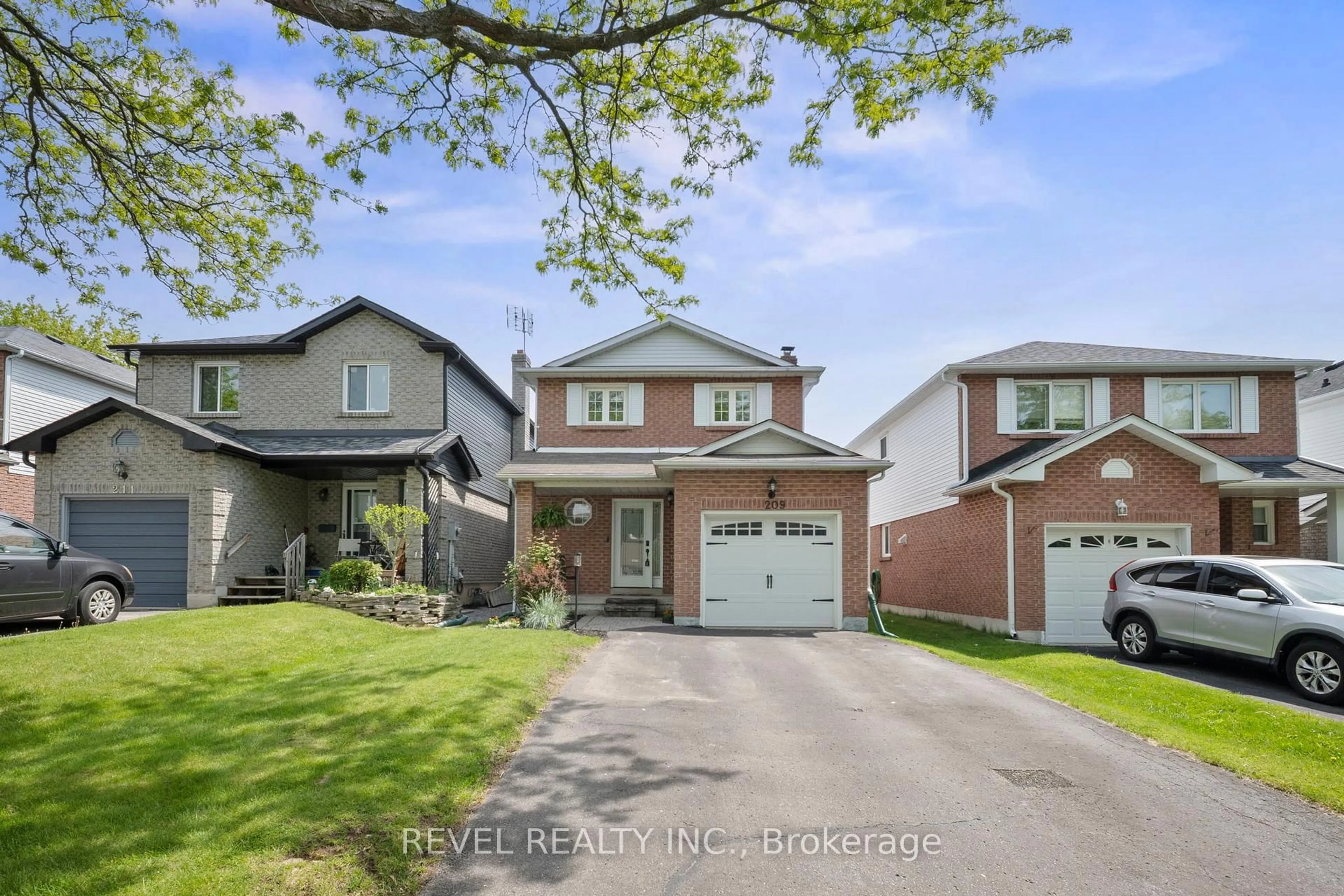 Unknown for 209 Sagebrush St, Oshawa Ontario L1J 7W4