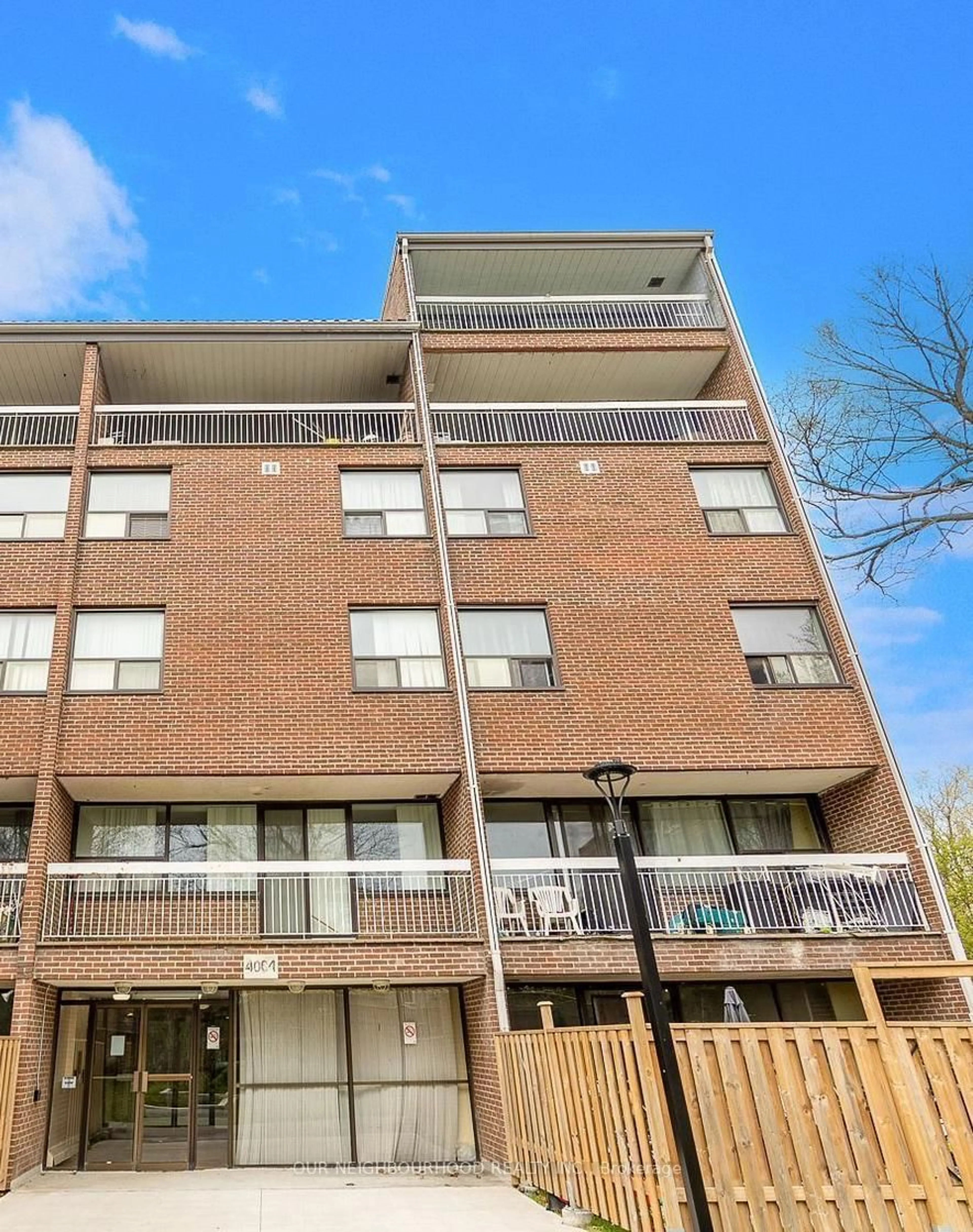 Unknown for 4064 Lawrence Ave #205, Toronto Ontario M1E 4V6