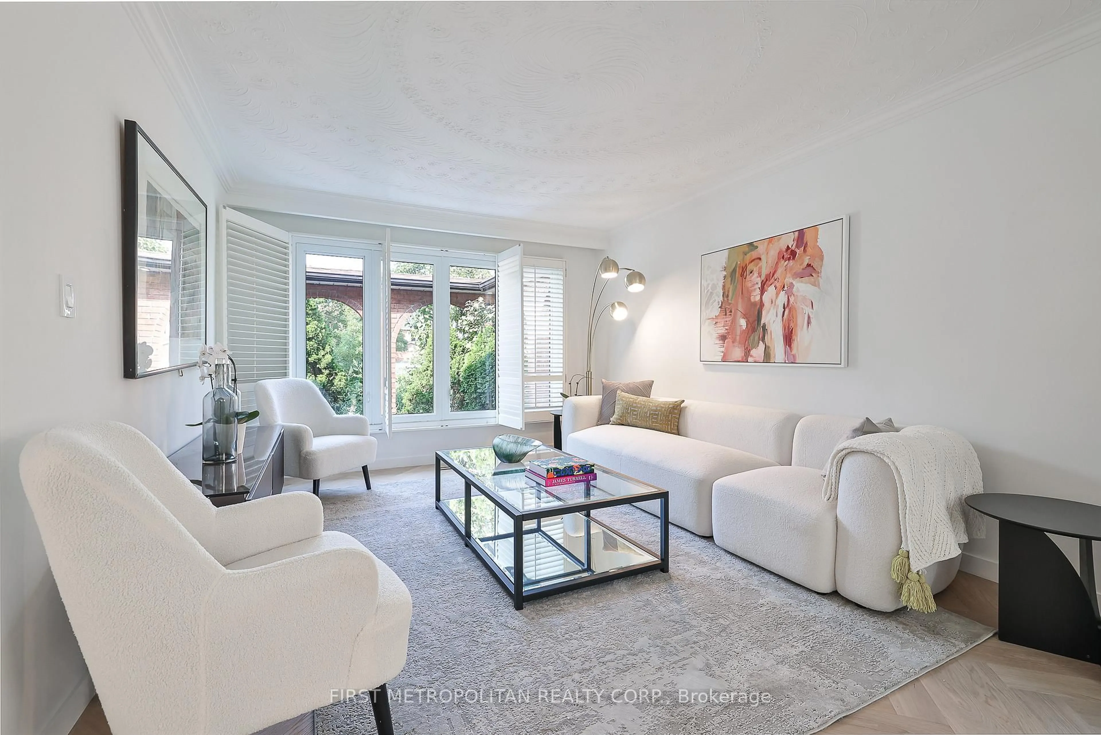 Living room with furniture, unknown for 395 Morrish Rd, Toronto Ontario M1C 1E9