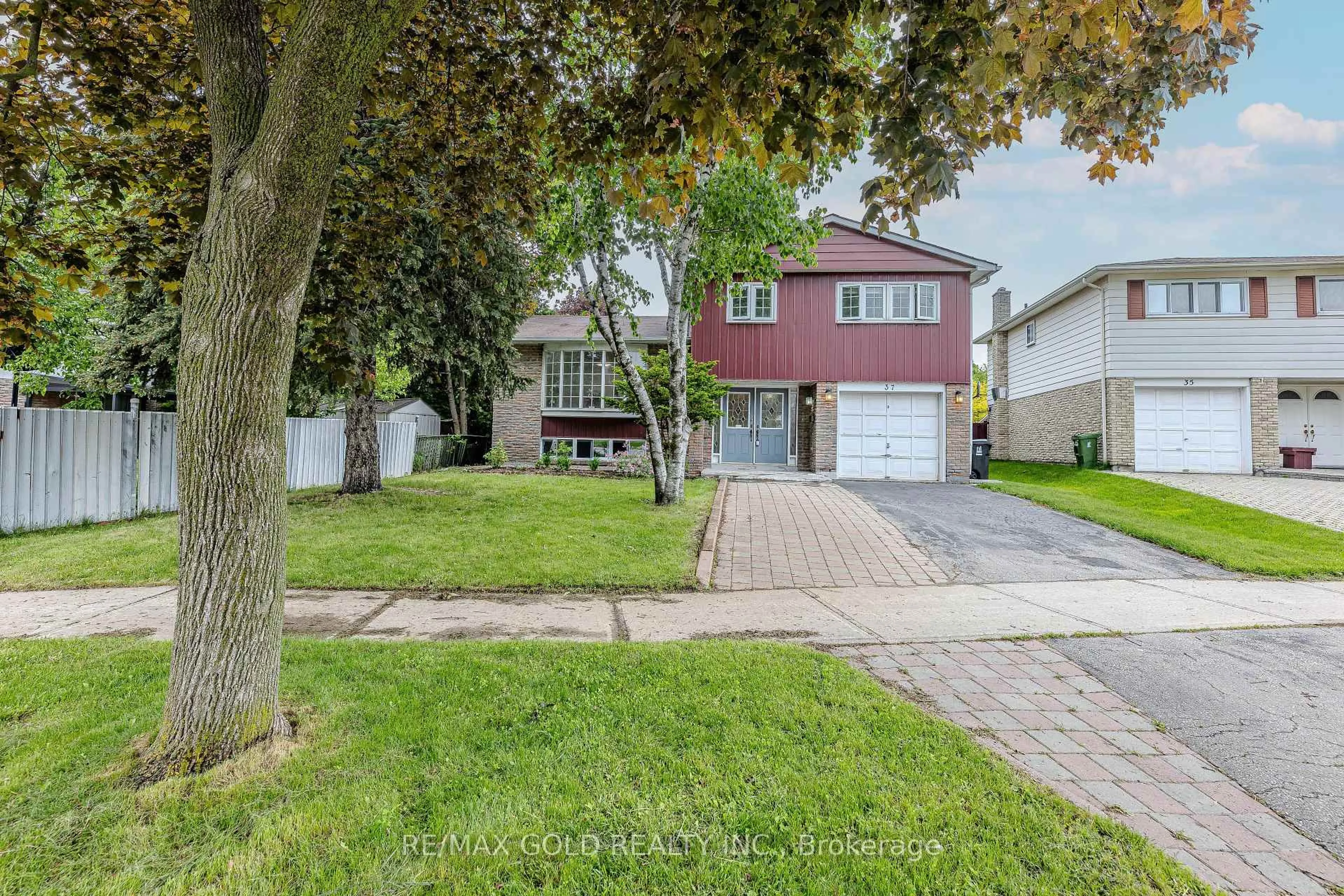 Unknown for 37 Boundy Cres, Toronto Ontario M1W 2E3