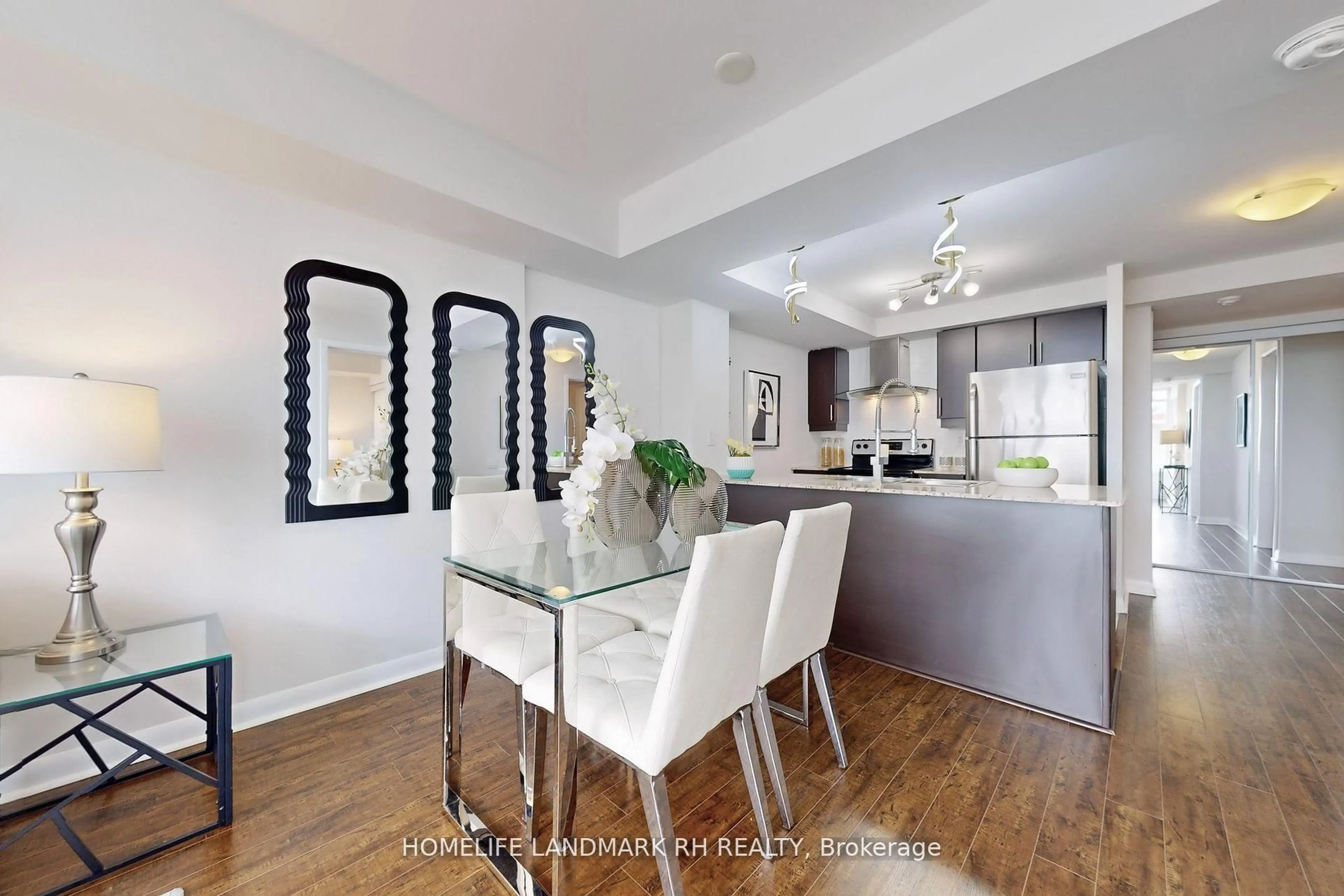 Dining room, wood/laminate floor for 190 Borough Dr #3311, Toronto Ontario M1P 0B6