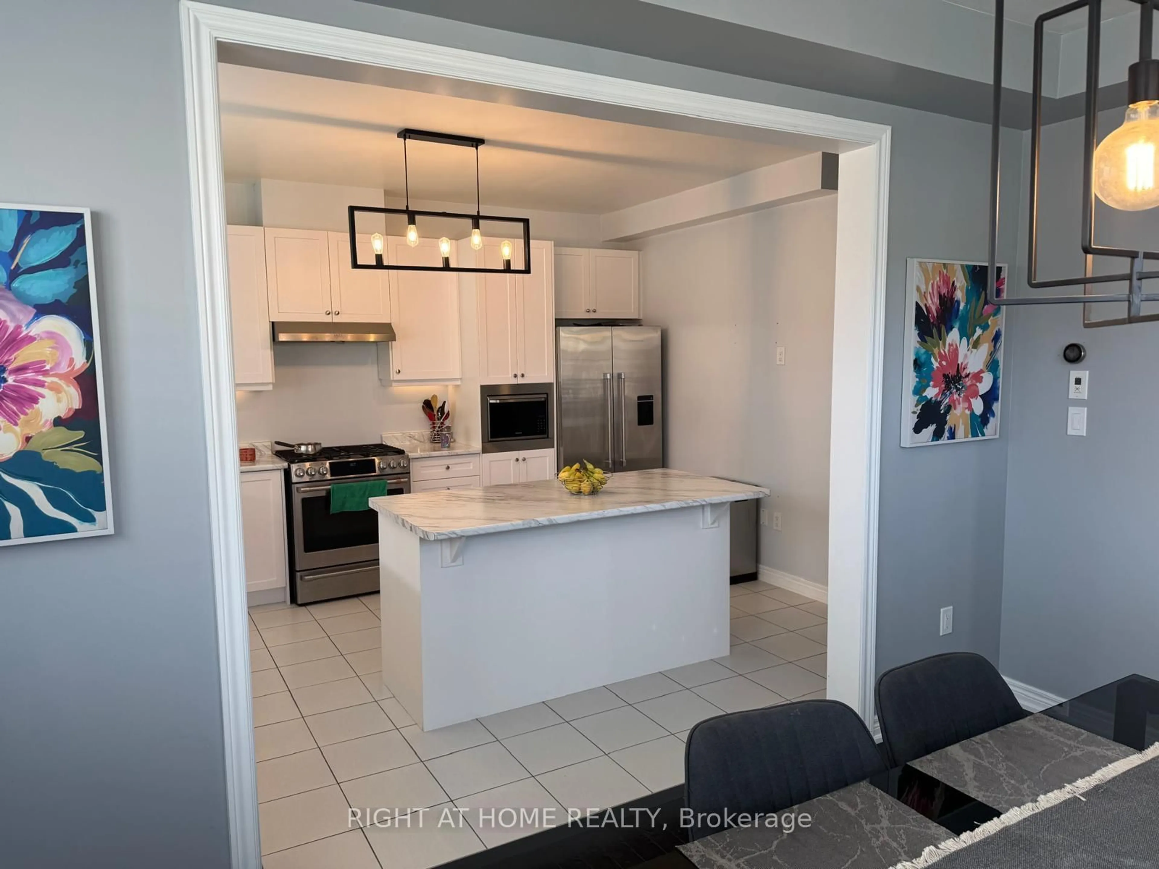 Open concept kitchen, ceramic/tile floor for 184 Coronation Rd, Whitby Ontario L1P 0H5