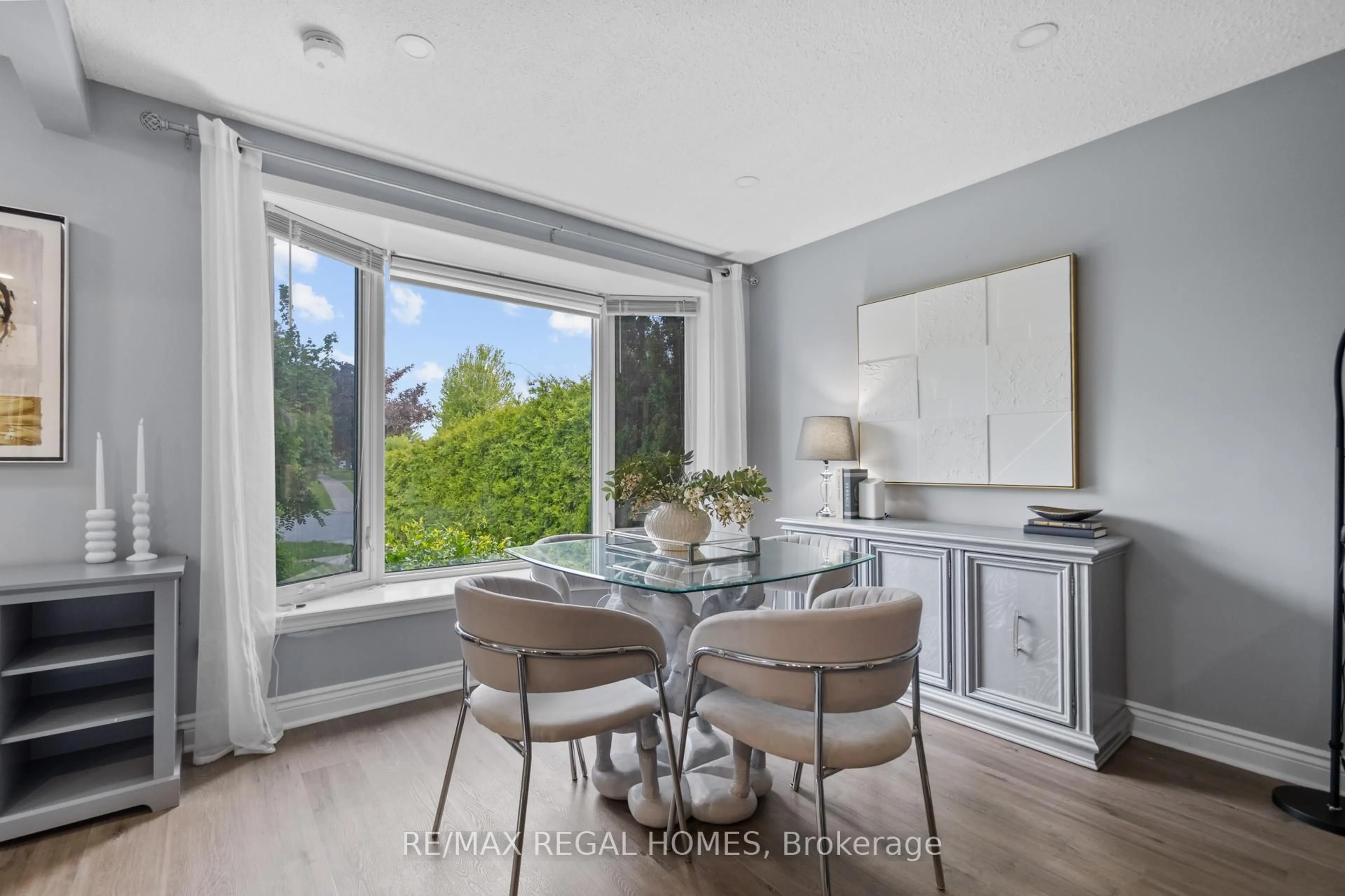 Dining room, unknown for 635 Capilano Cres, Oshawa Ontario L1H 7V3