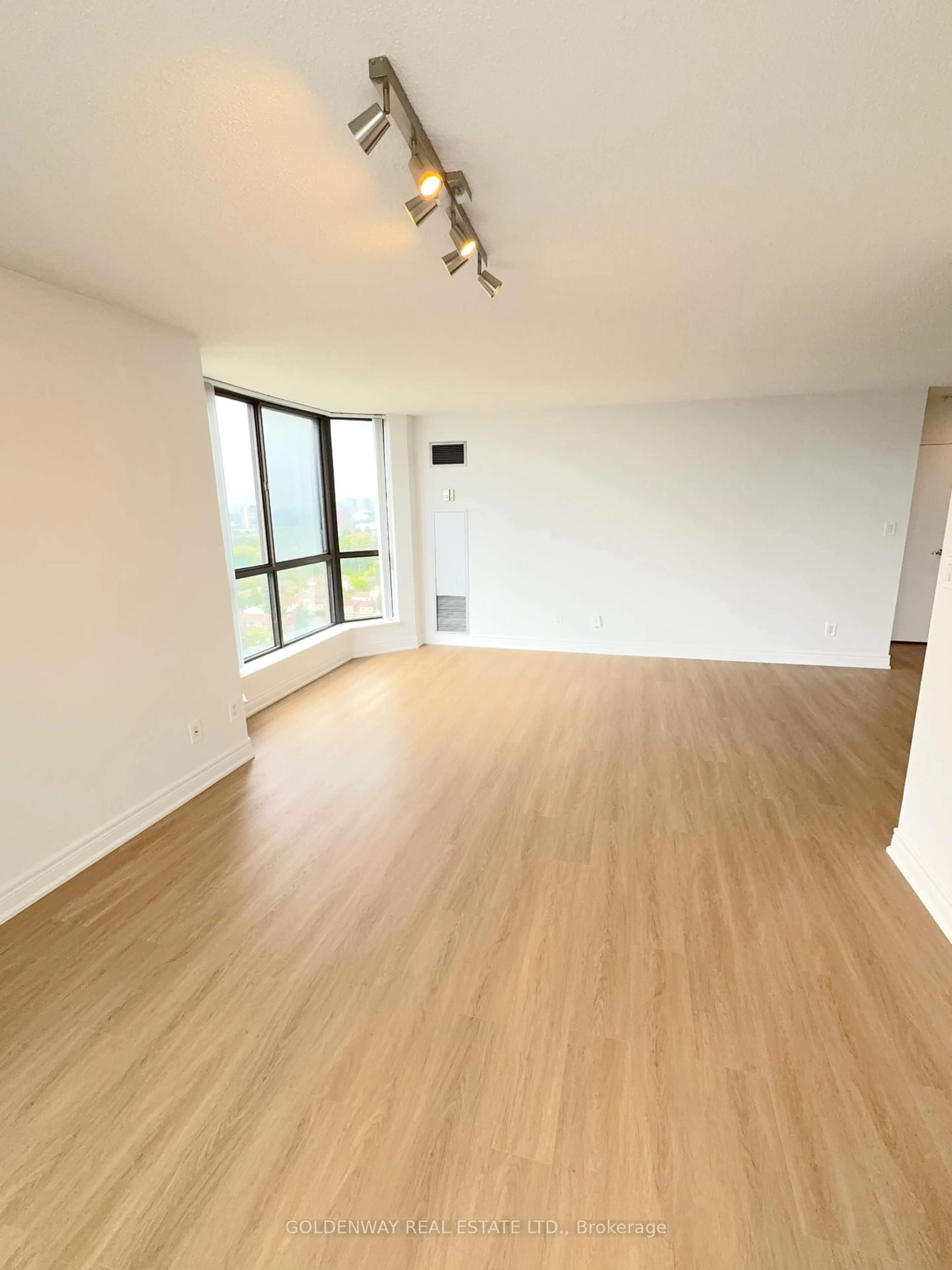 A pic of a room for 75 Bamburgh Circ #2024, Toronto Ontario M1W 3W1