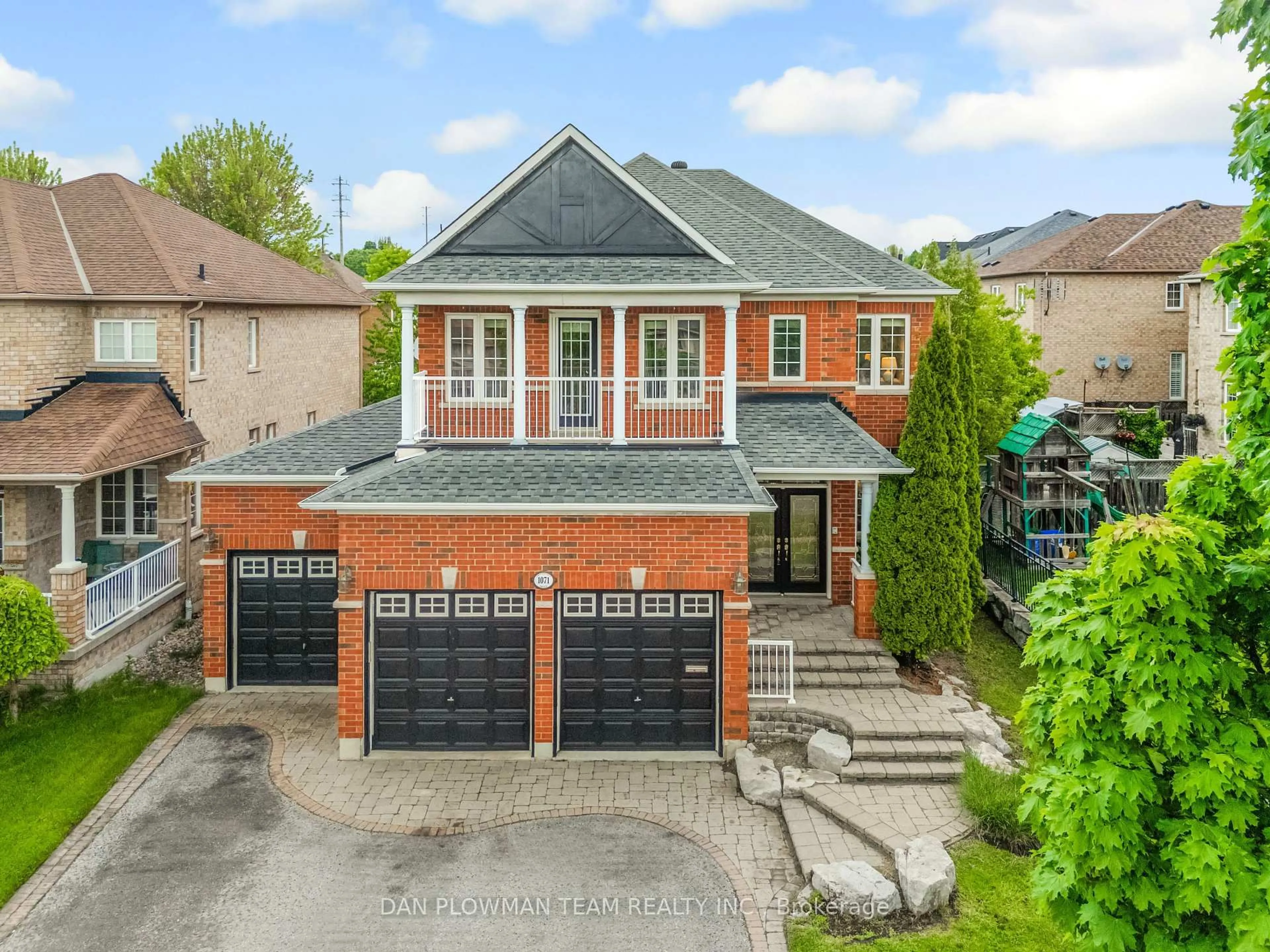 Home with brick exterior material, street for 1071 Copperfield Dr, Oshawa Ontario L1K 3C4