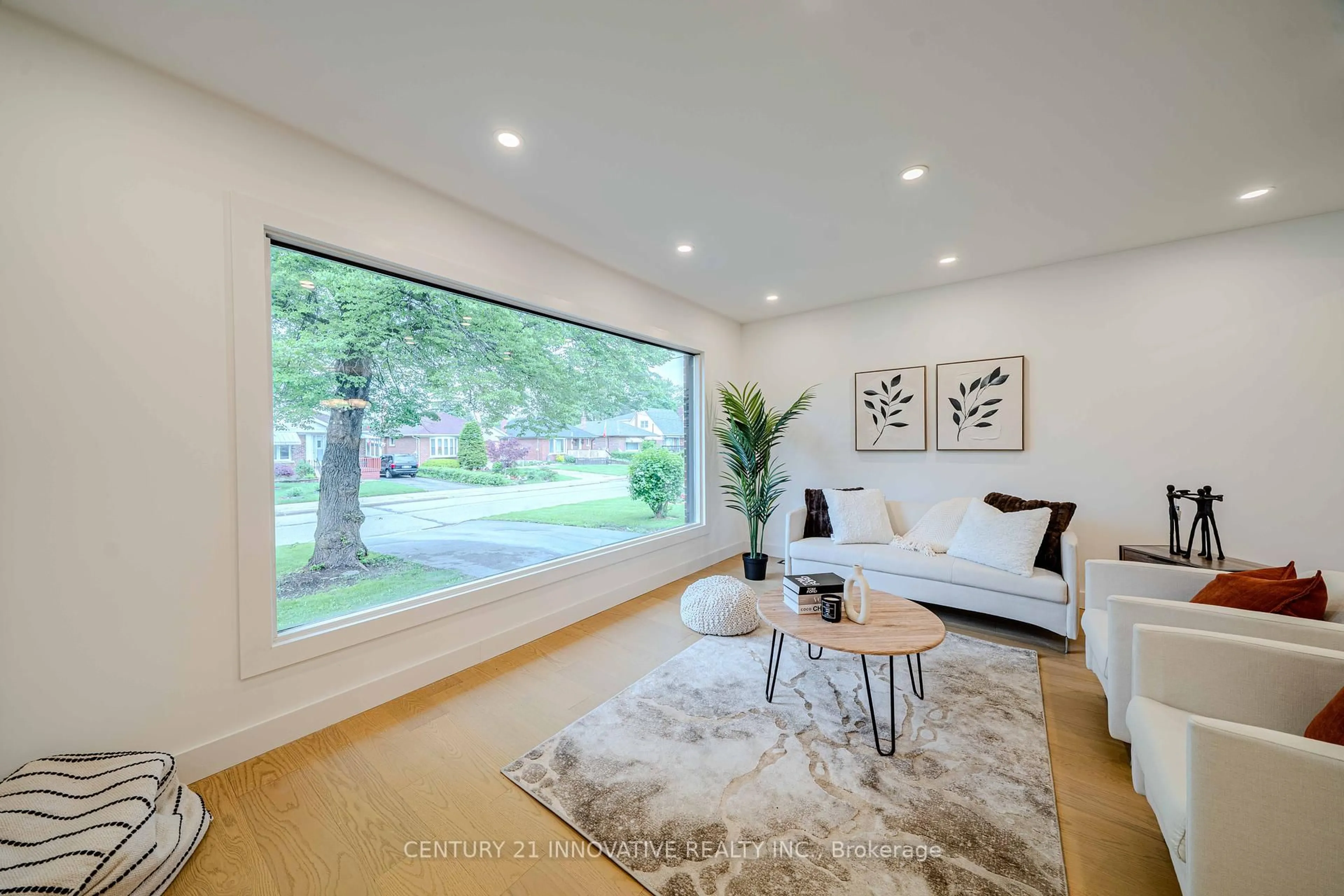 Unknown for 94 Lynvalley Cres, Toronto Ontario M1R 2V4