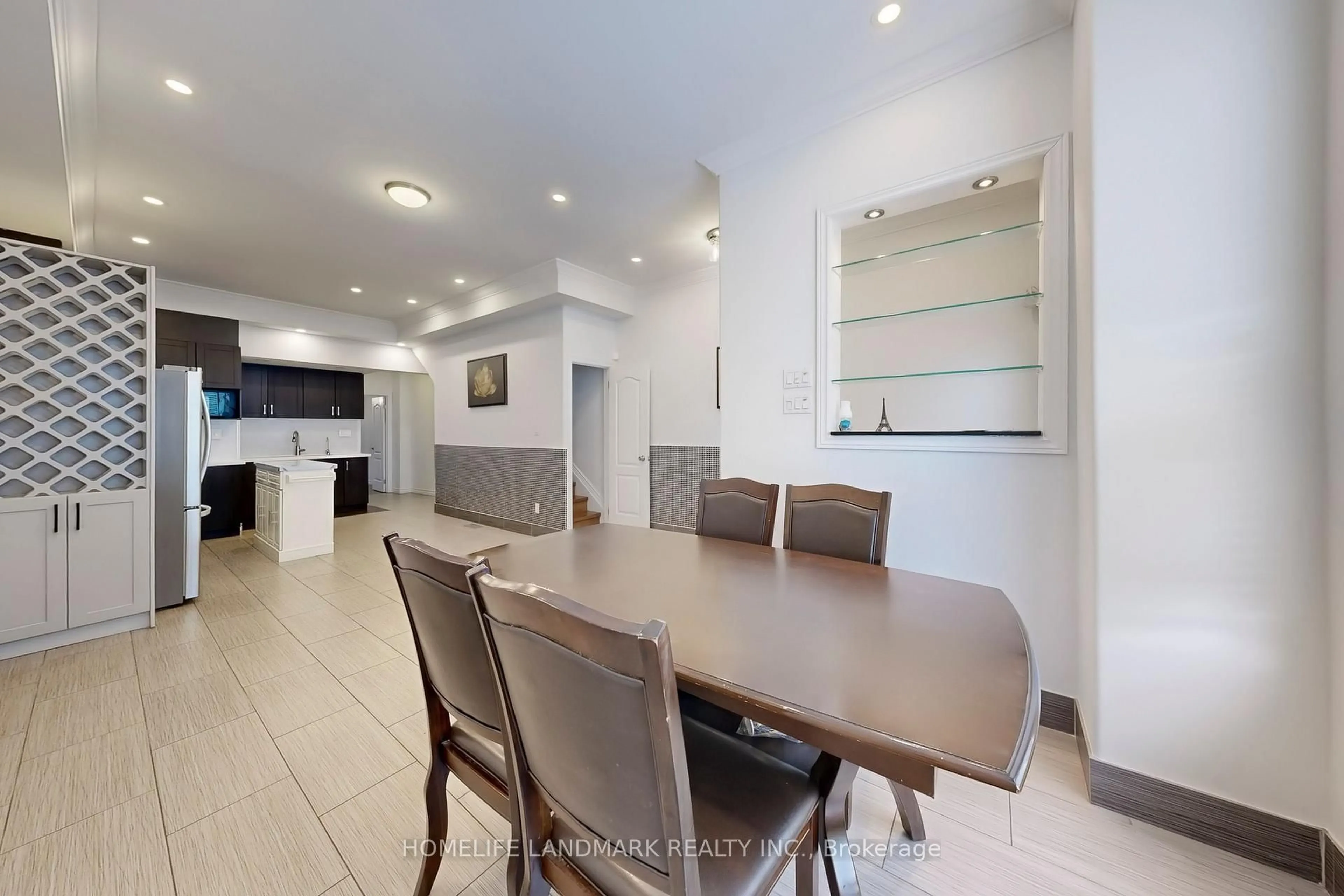 Dining room, unknown for 692 Gerrard St, Toronto Ontario M4M 1Y3
