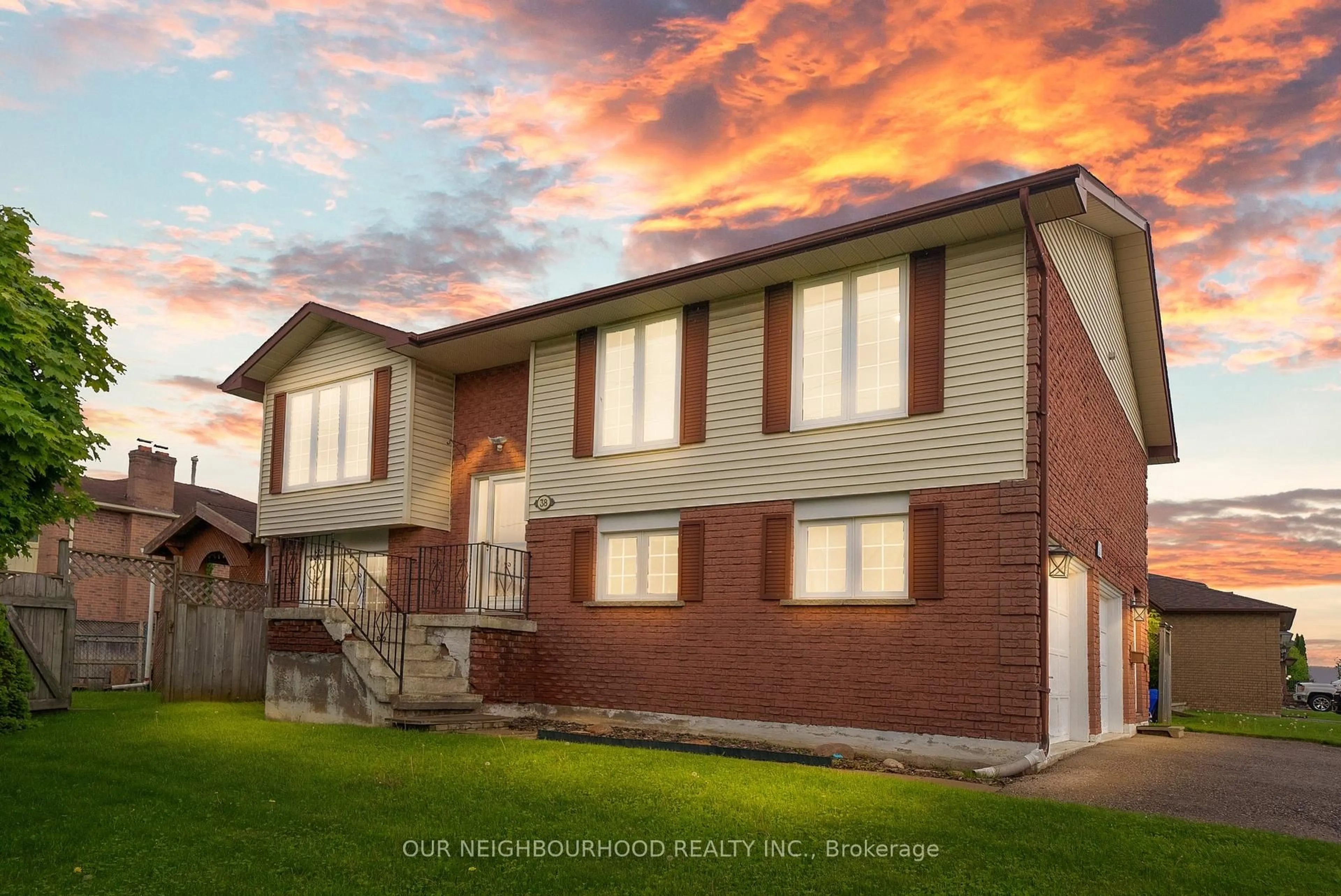 Home with vinyl exterior material, street for 38 Centerfield Dr, Clarington Ontario L1E 1H4