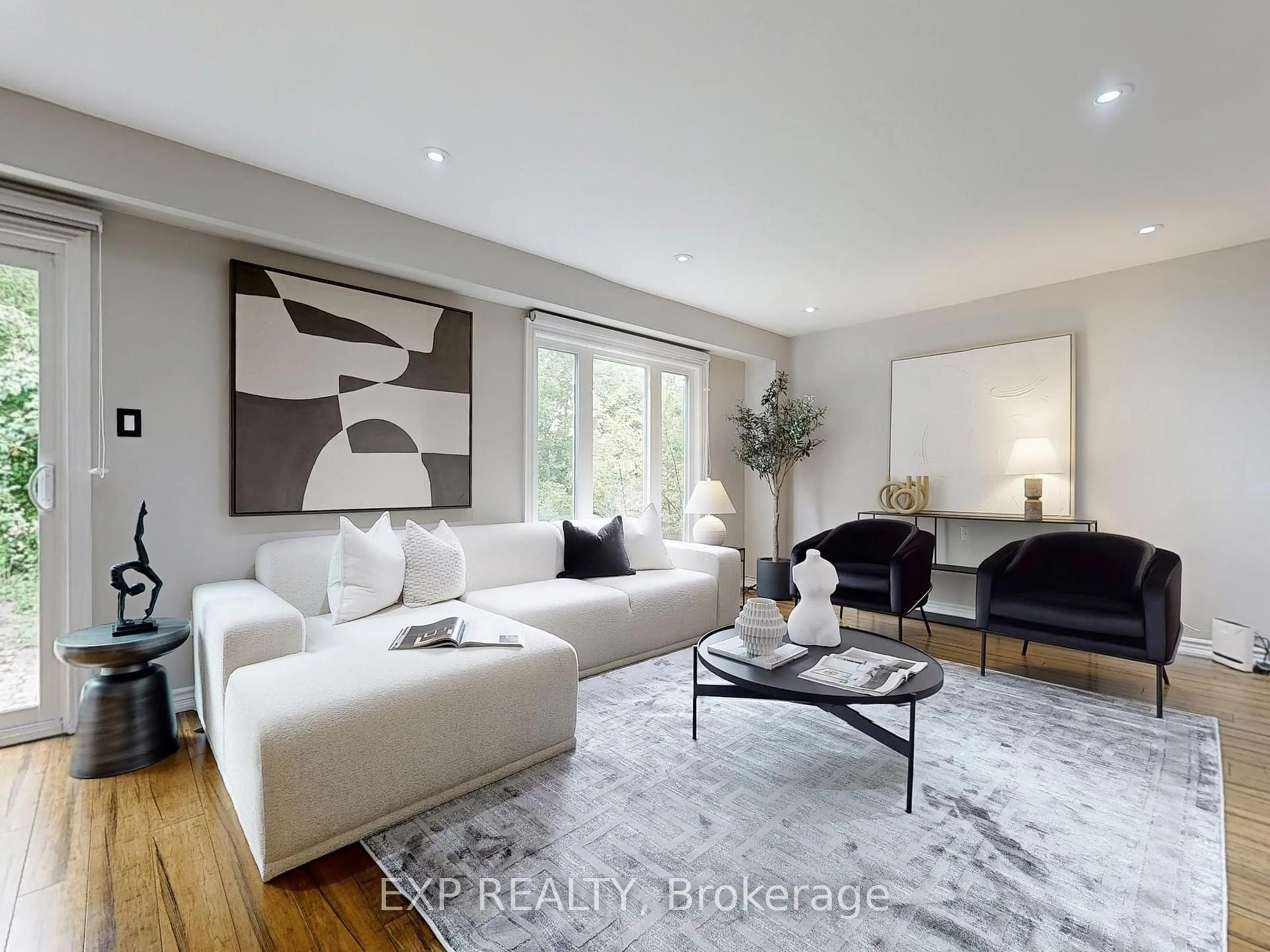 Living room with furniture, unknown for 19 Kenscott Rd, Toronto Ontario M1B 2L8