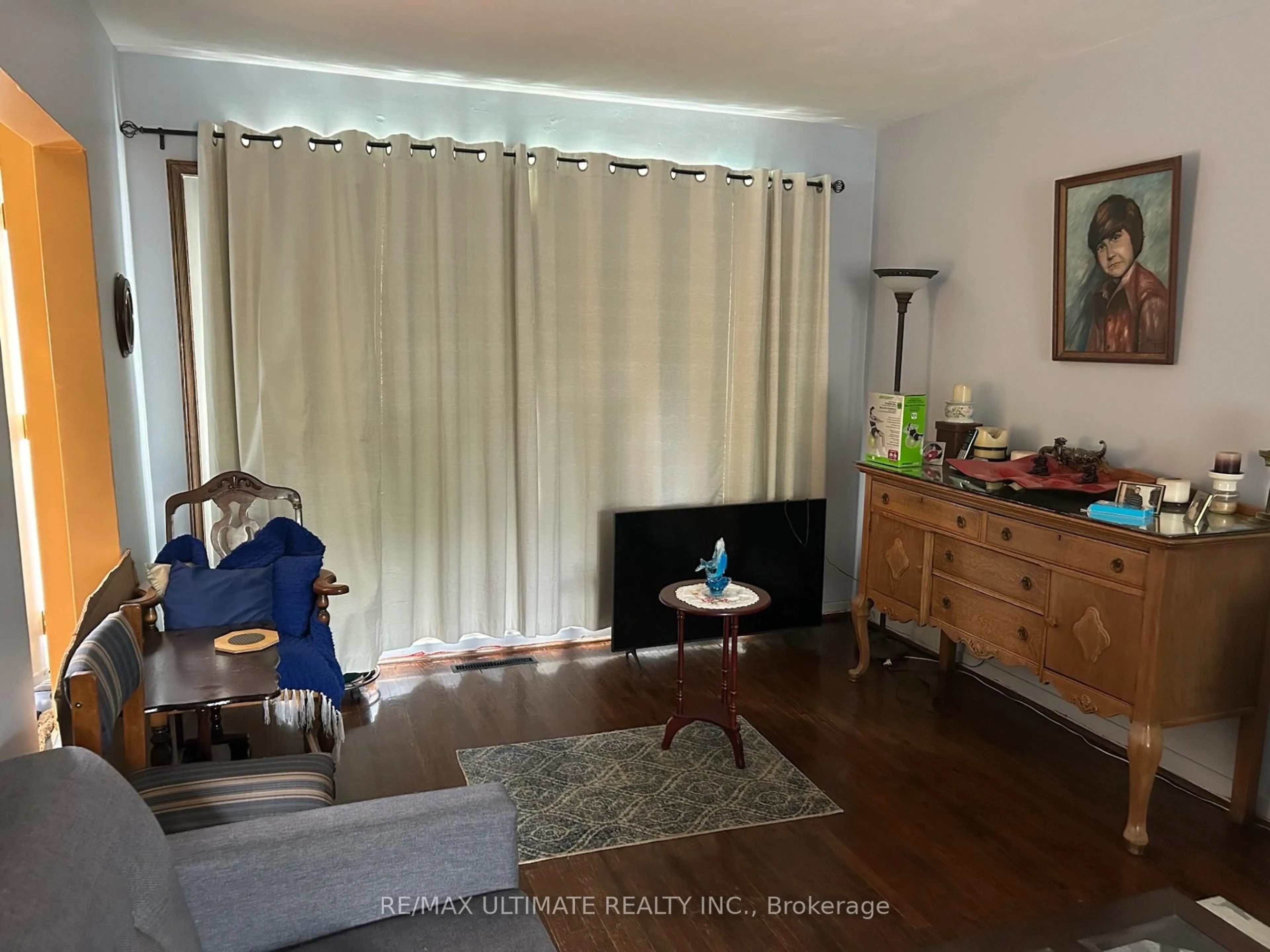 A pic of a room for 63 Anaconda Ave, Toronto Ontario M1L 4M1