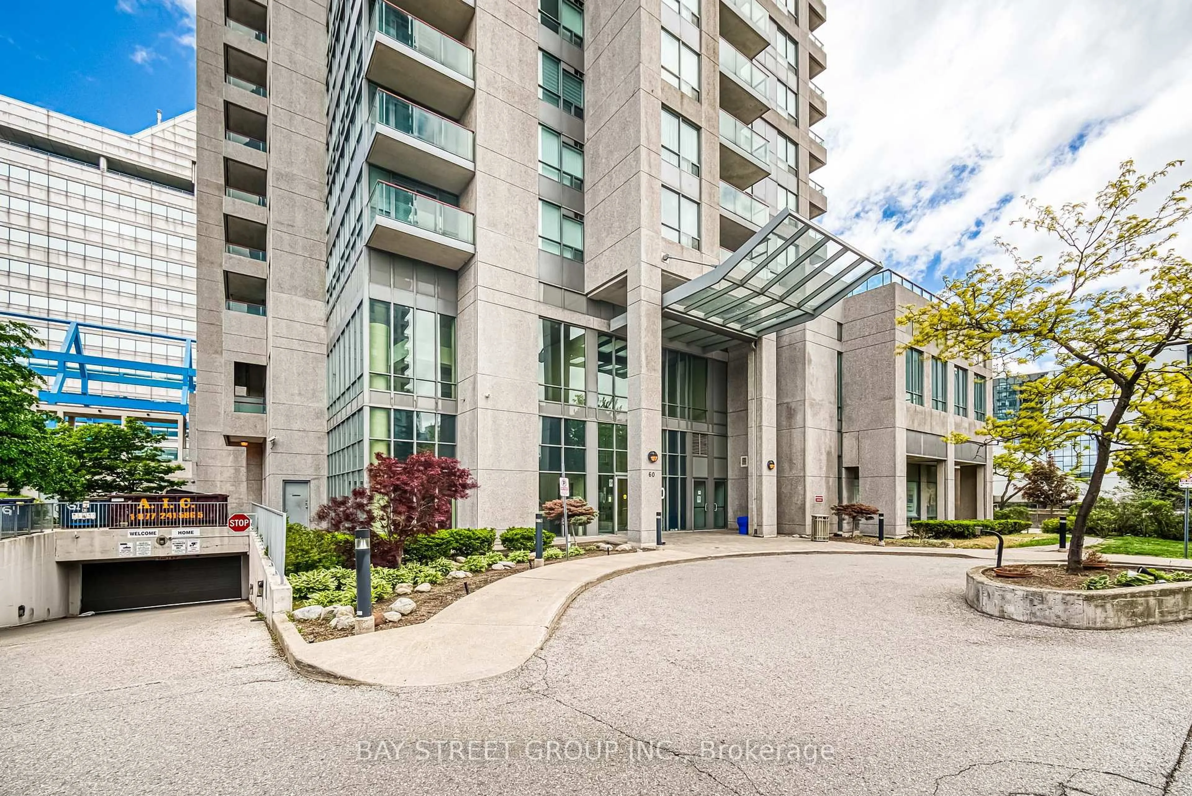 Indoor foyer for 60 Brian Harrison Way #3407, Toronto Ontario M1P 5J5