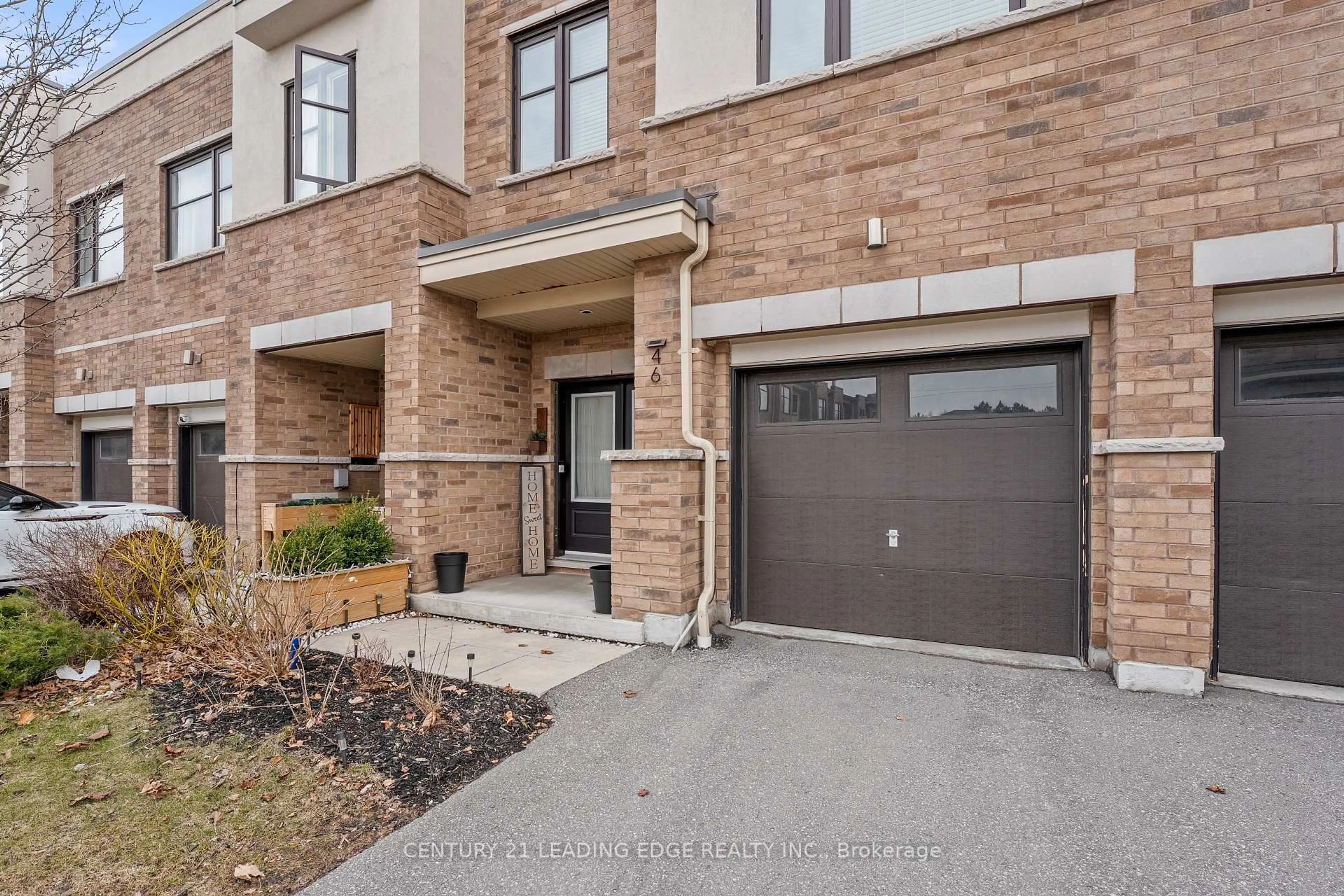Home with brick exterior material, street for 46 JERSEYVILLE Way, Whitby Ontario L1N 0L7