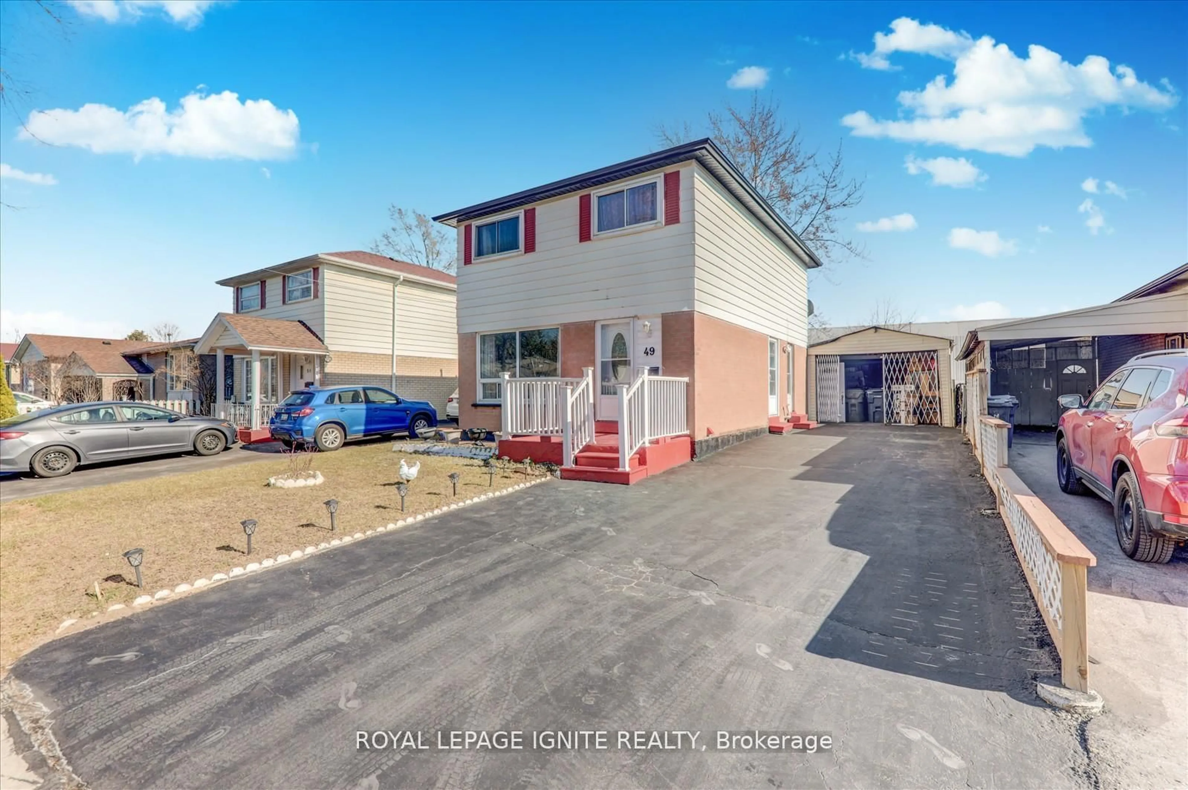 A pic from outside/outdoor area/front of a property/back of a property/a pic from drone, street for 49 Dowswell Dr, Toronto Ontario M1B 1H5