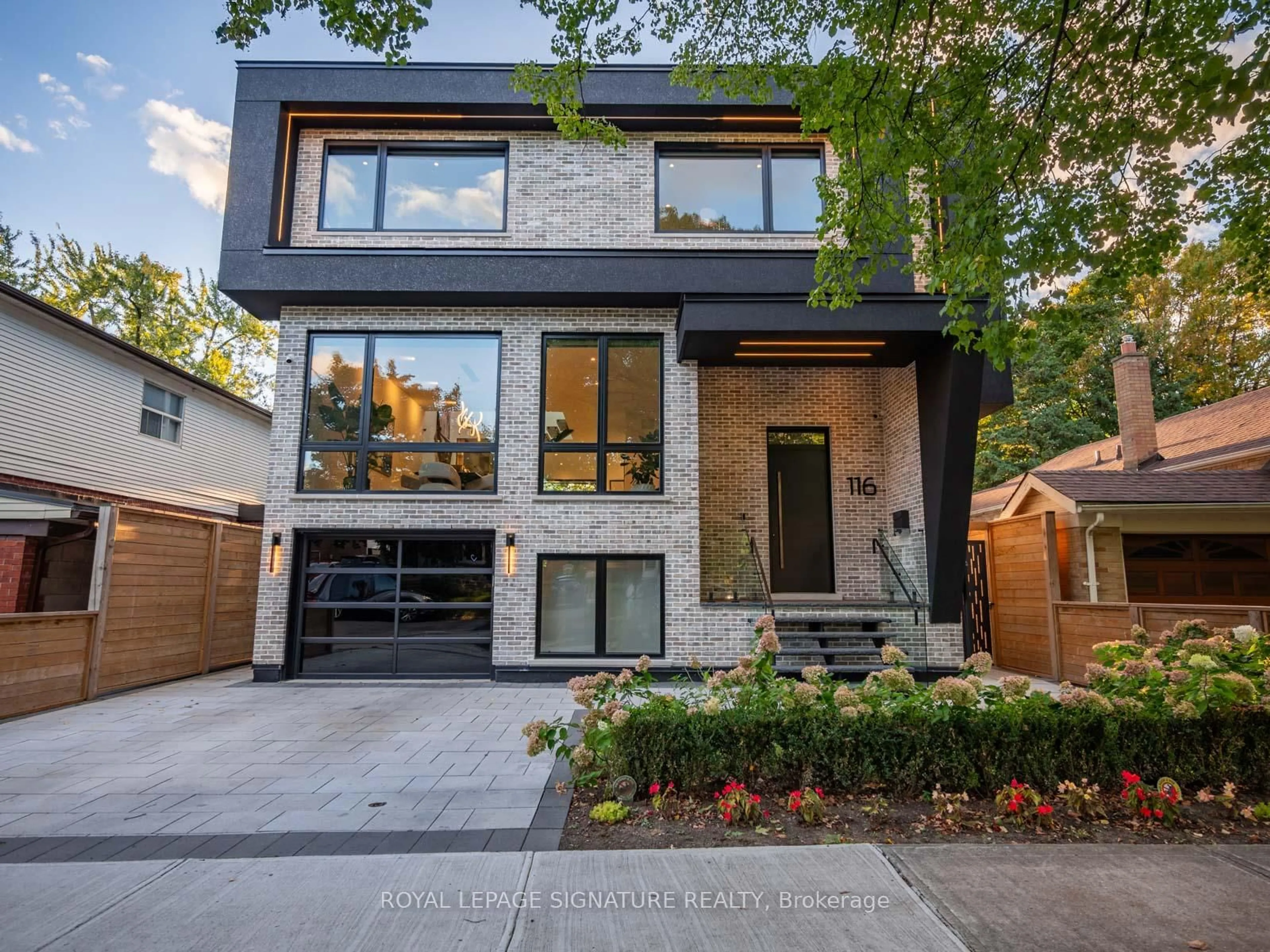 Home with brick exterior material, street for 116 Presley Ave, Toronto Ontario M1L 3R1