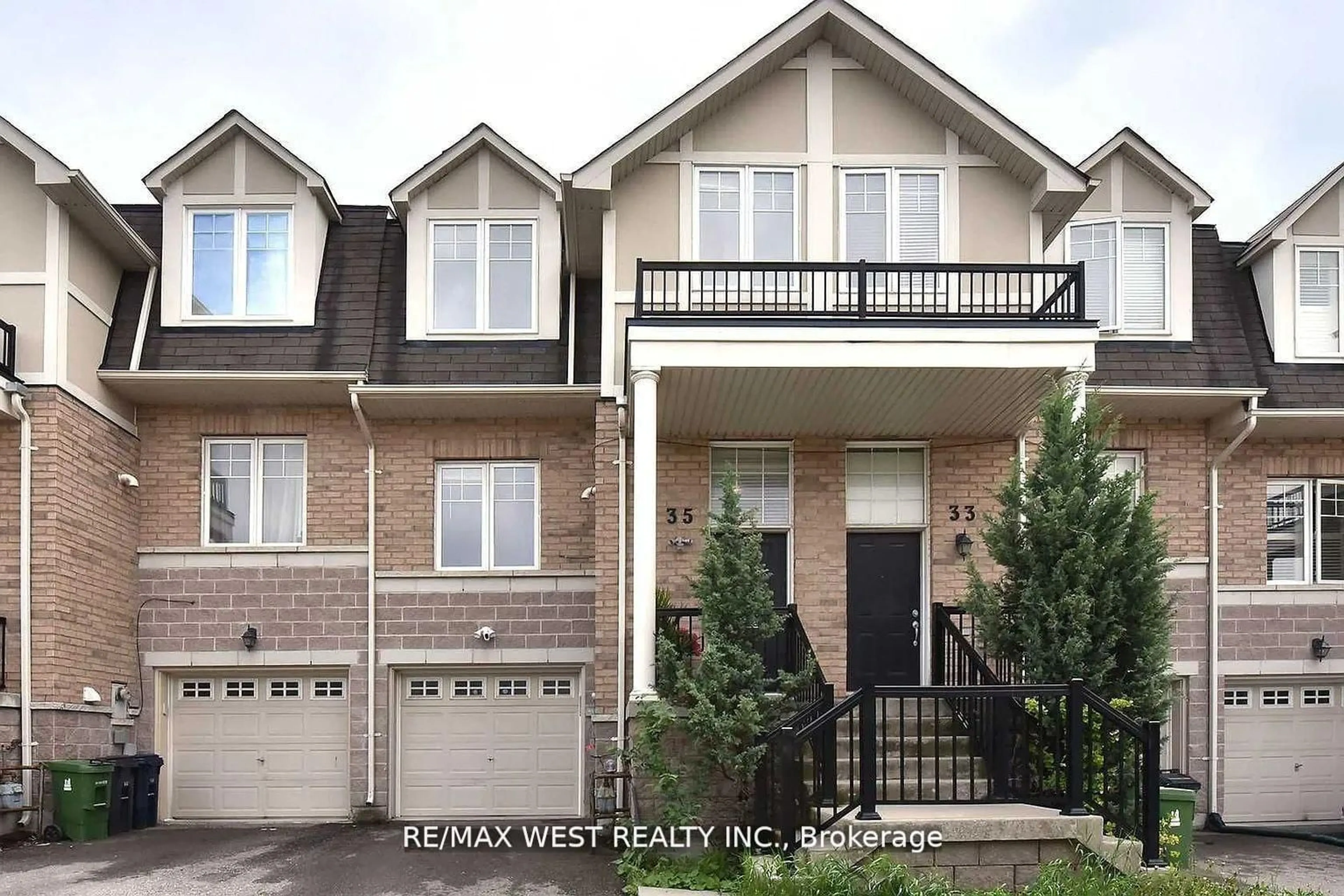 Home with brick exterior material, street for 35 Bell Estate Rd, Toronto Ontario M1L 0E2