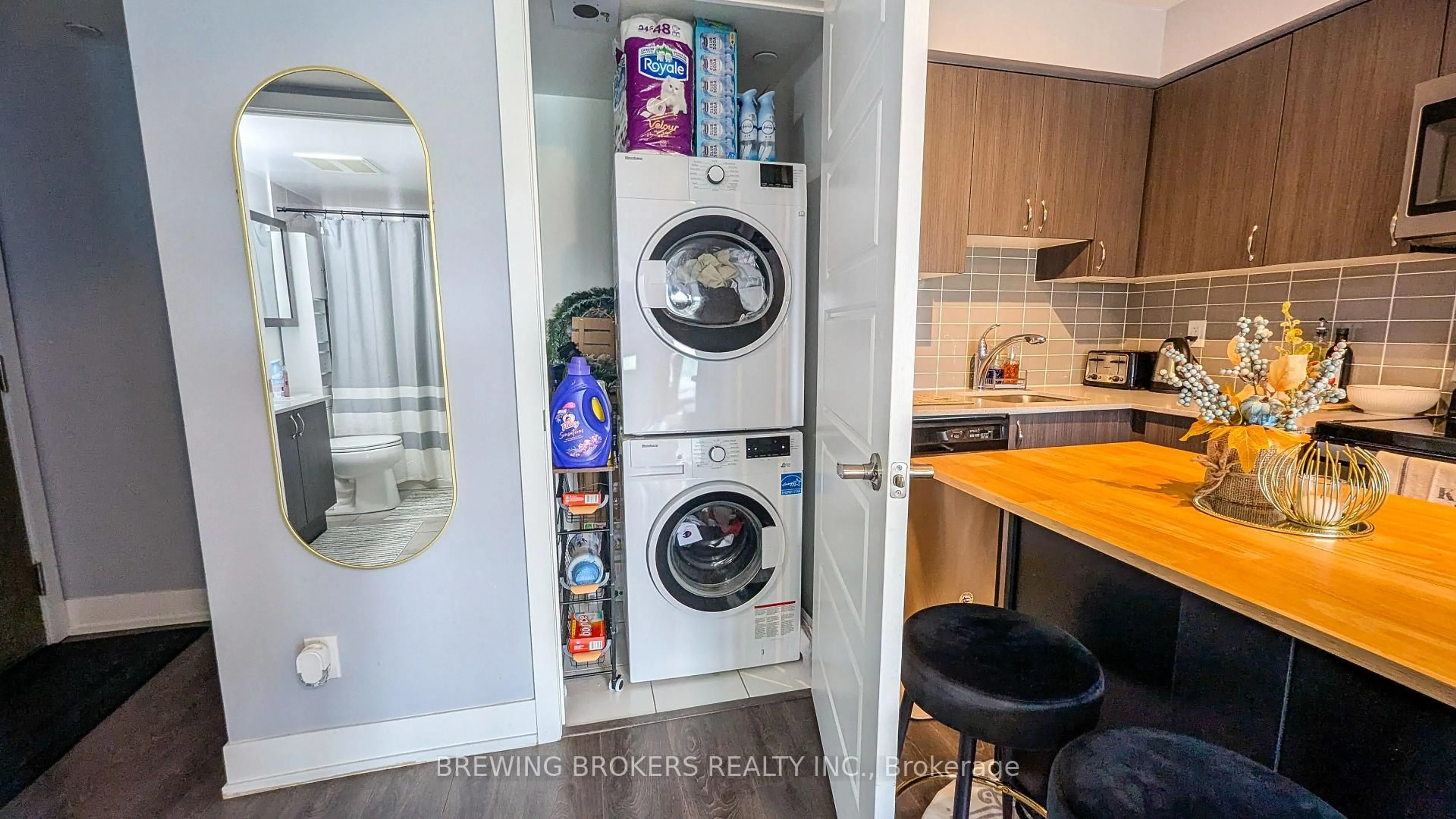Unknown for 1255 Bayly St #2101, Pickering Ontario L1W 0B6