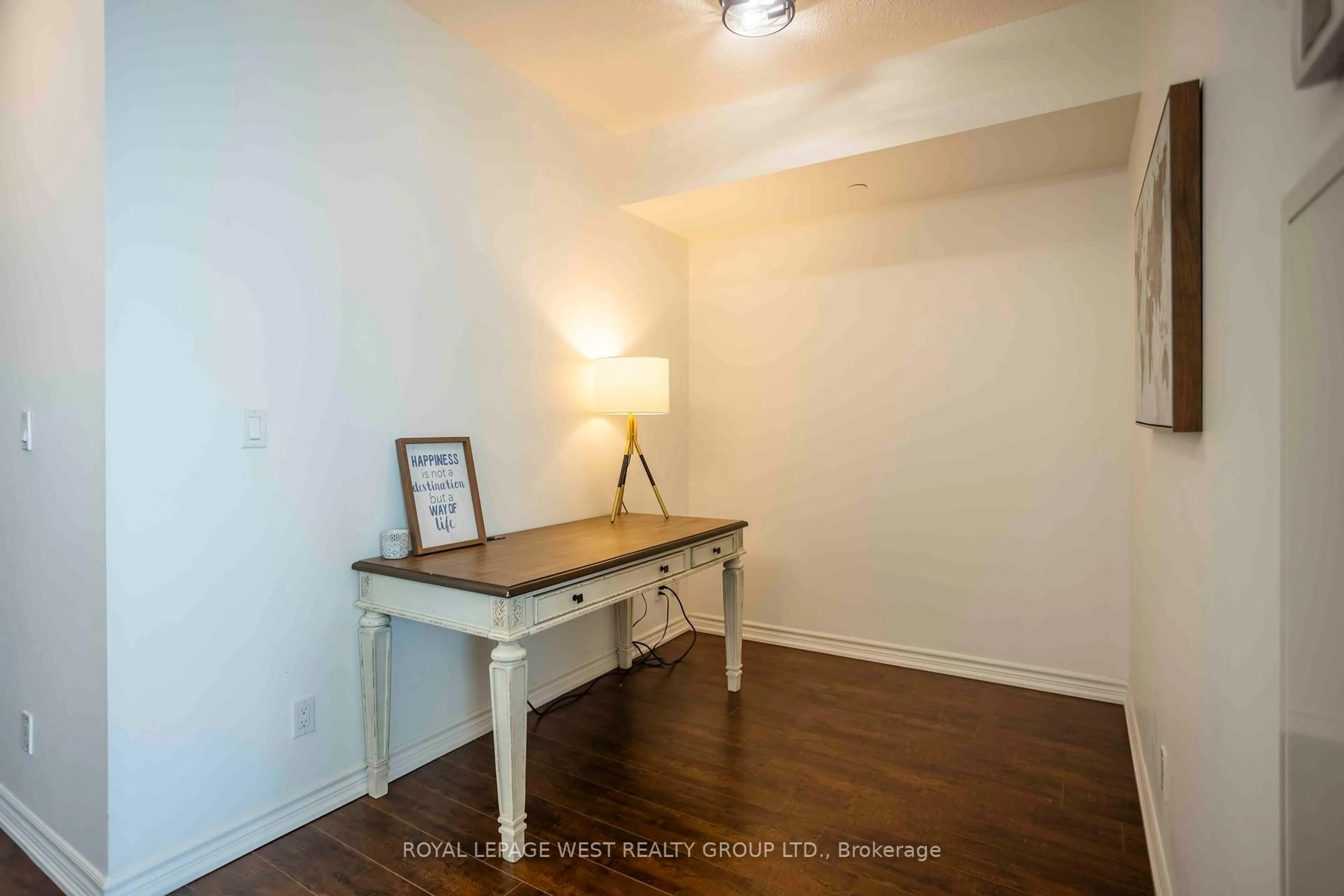A pic of a room for 1328 Birchmount Rd #2104, Toronto Ontario M1R 0B6