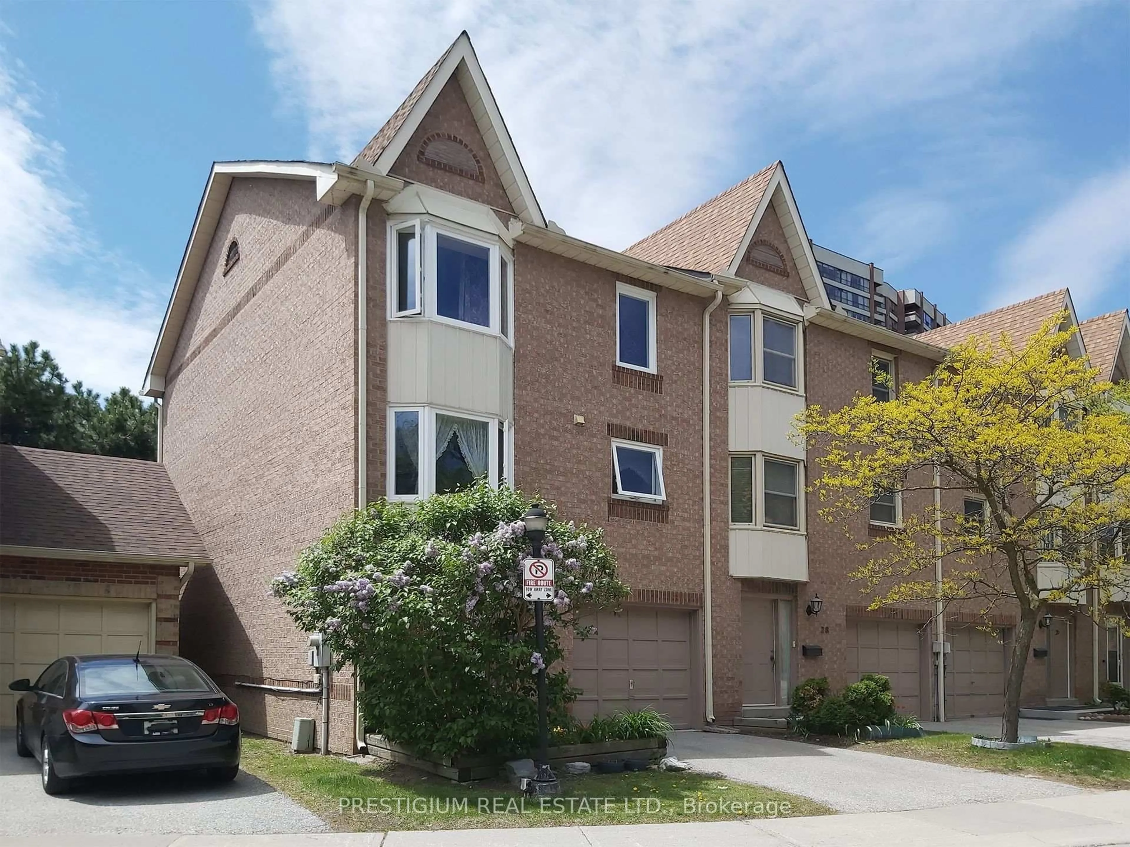 Home with brick exterior material, street for 25 Cardwell Ave #30, Toronto Ontario M1S 4Y6