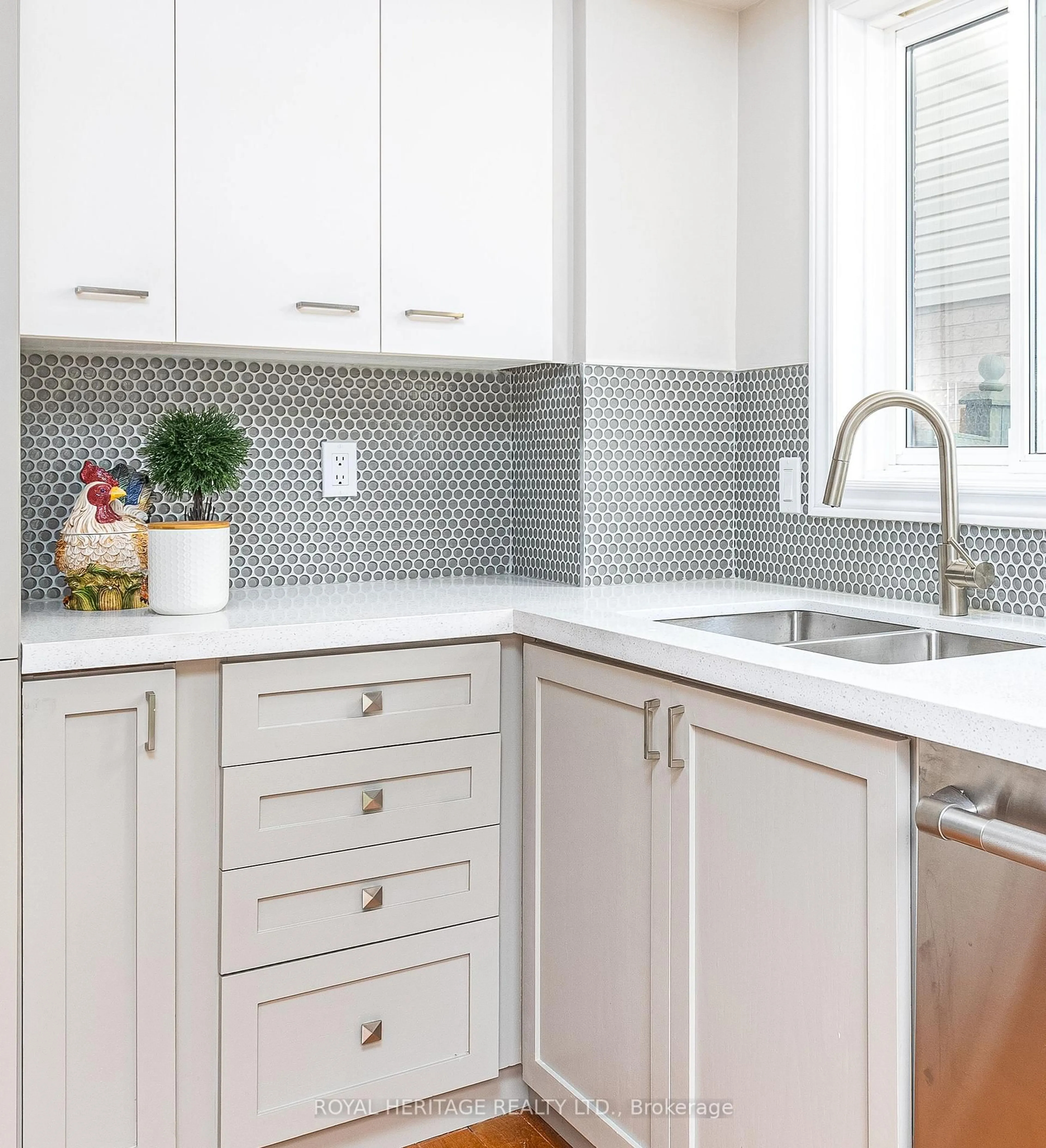 Contemporary kitchen, ceramic/tile floor for 31 Flaxman Ave, Clarington Ontario L1C 4S5