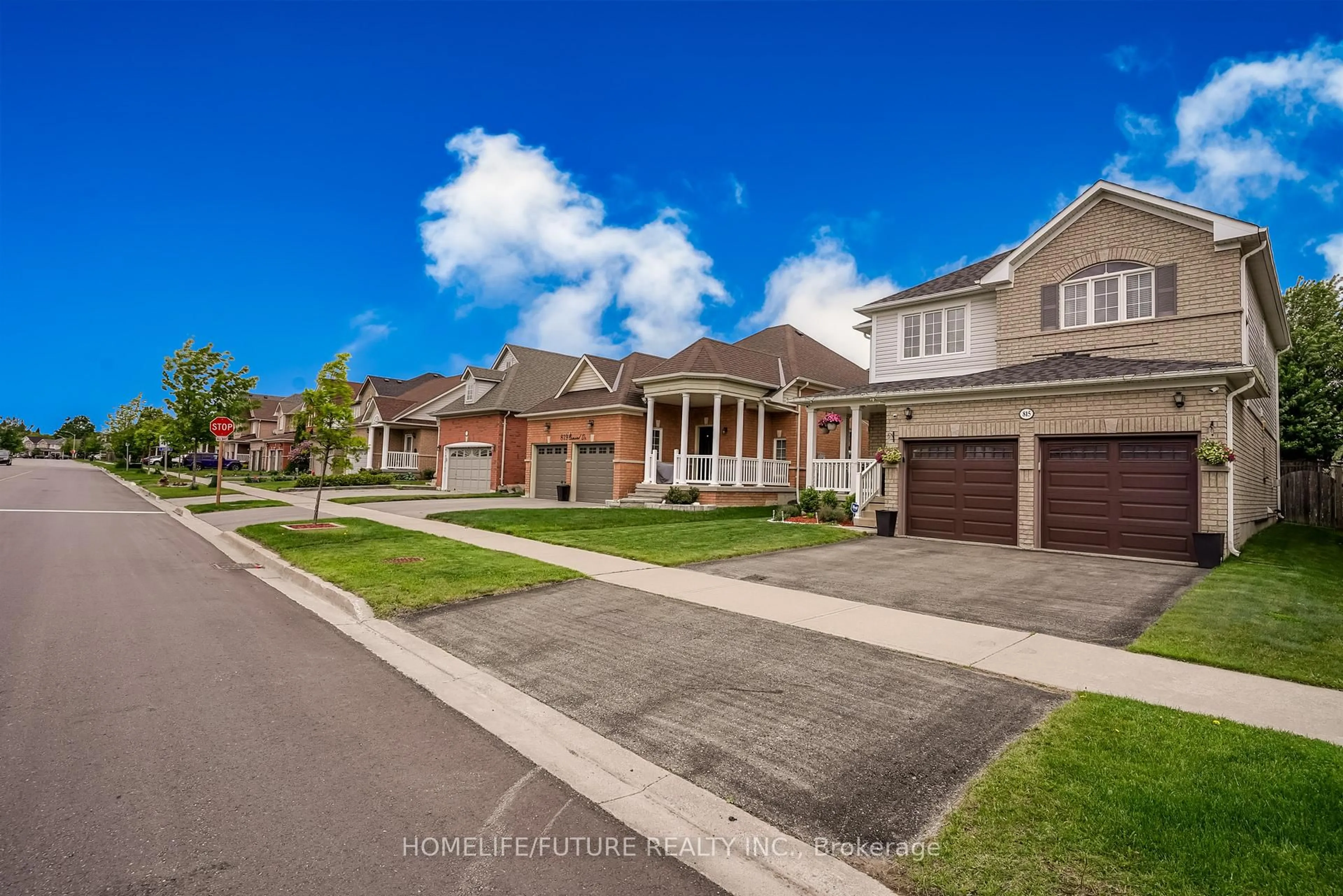 Home with brick exterior material, street for 815 Ormond Dr, Oshawa Ontario L1K 3B6