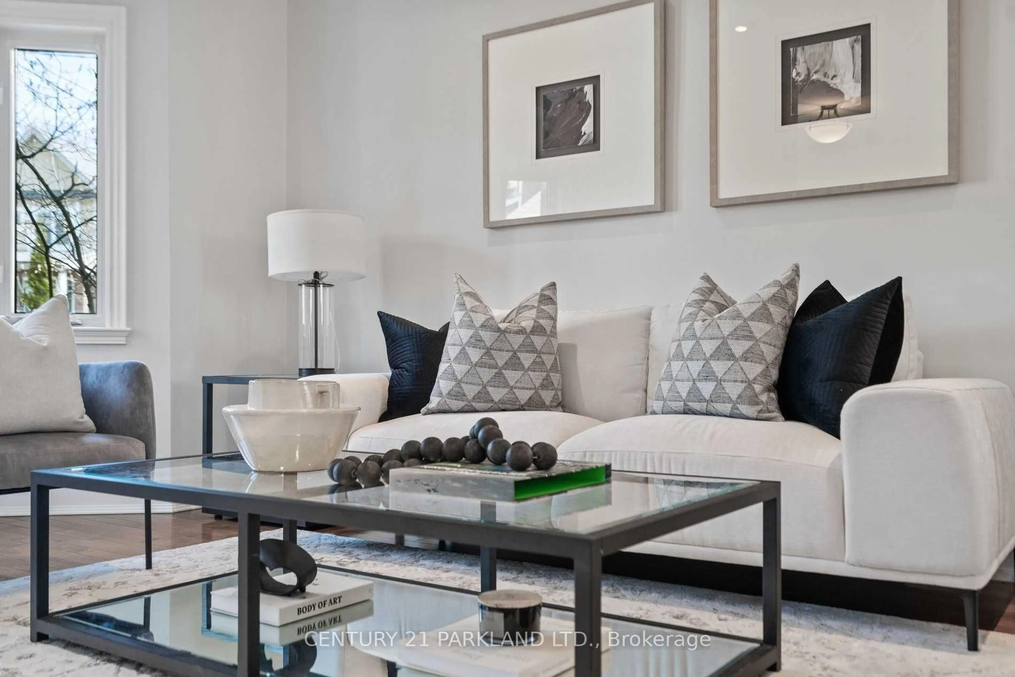 Living room with furniture, unknown for 2 Leonard Circ, Toronto Ontario M4E 2Z7