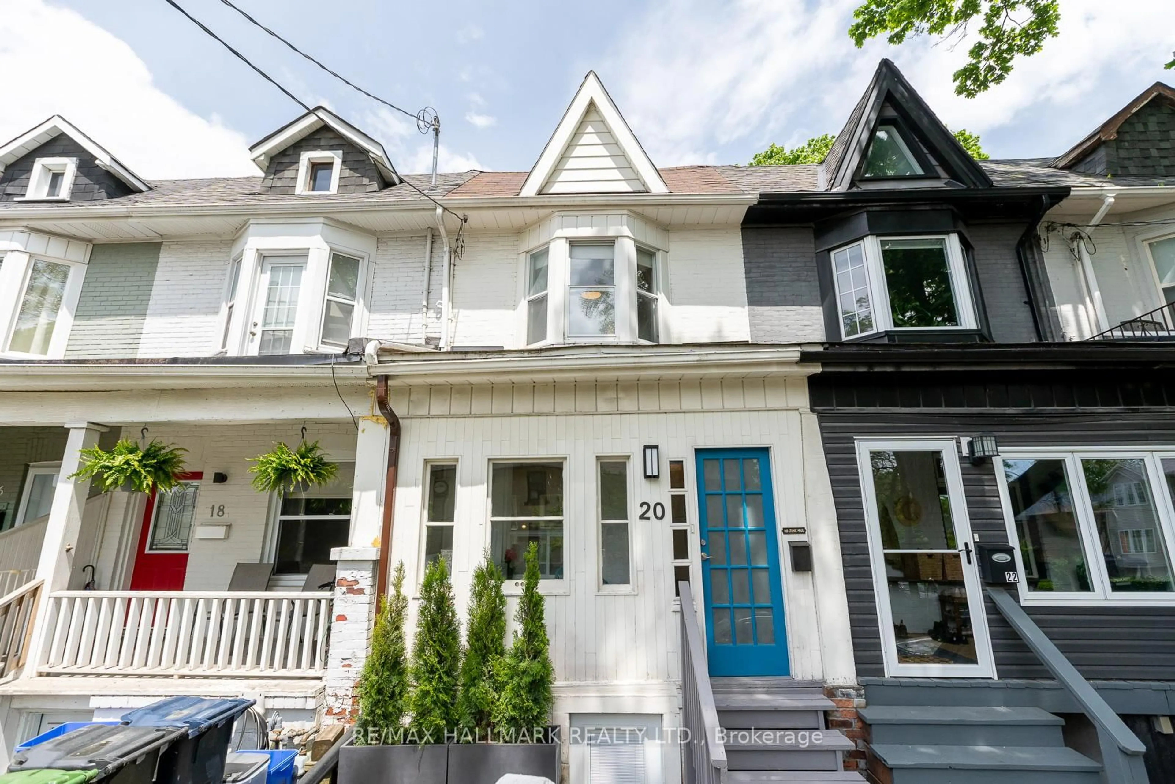 Unknown for 20 Walpole Ave, Toronto Ontario M4L 2H9