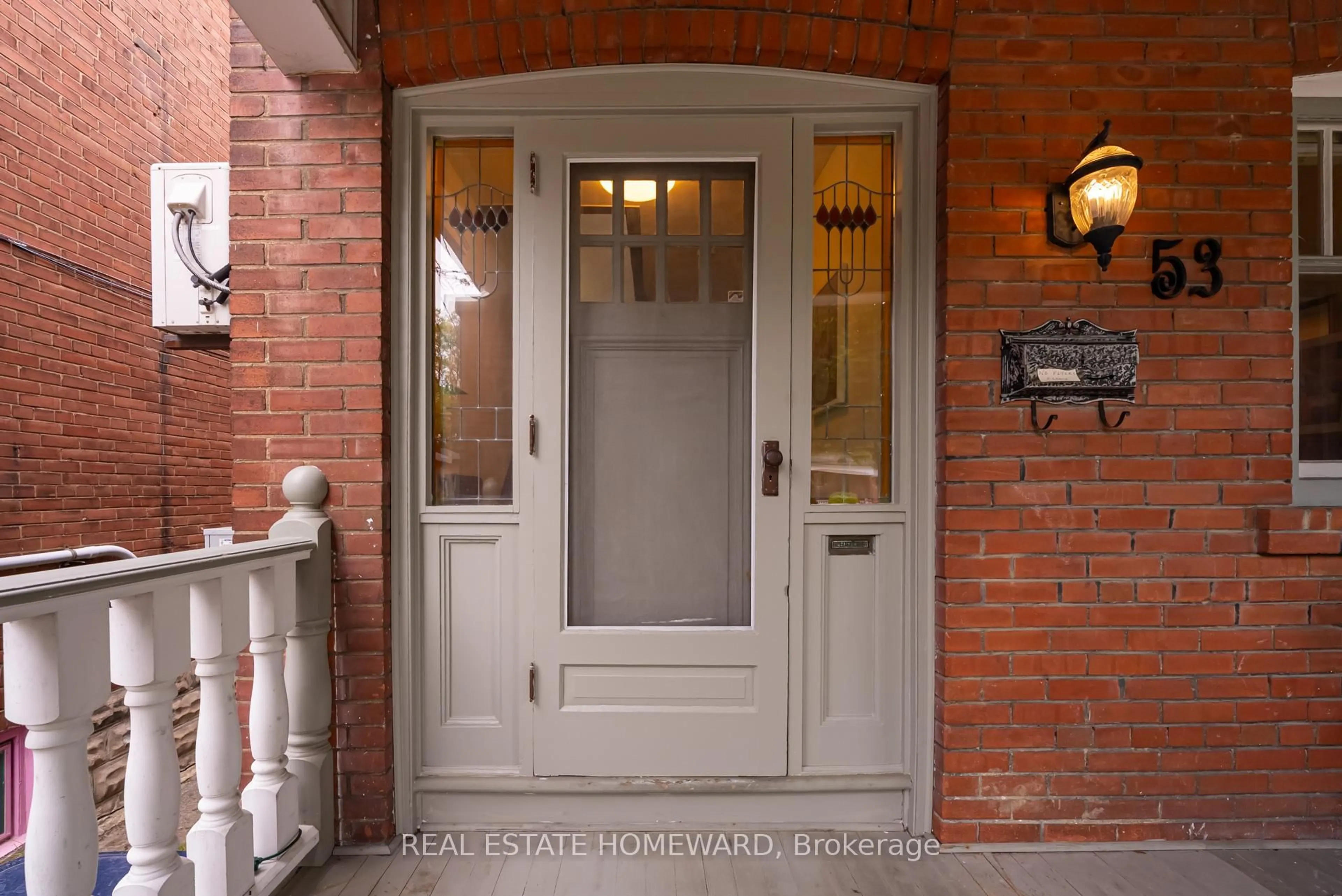 Indoor entryway for 53 Hopedale Ave, Toronto Ontario M4K 3M8